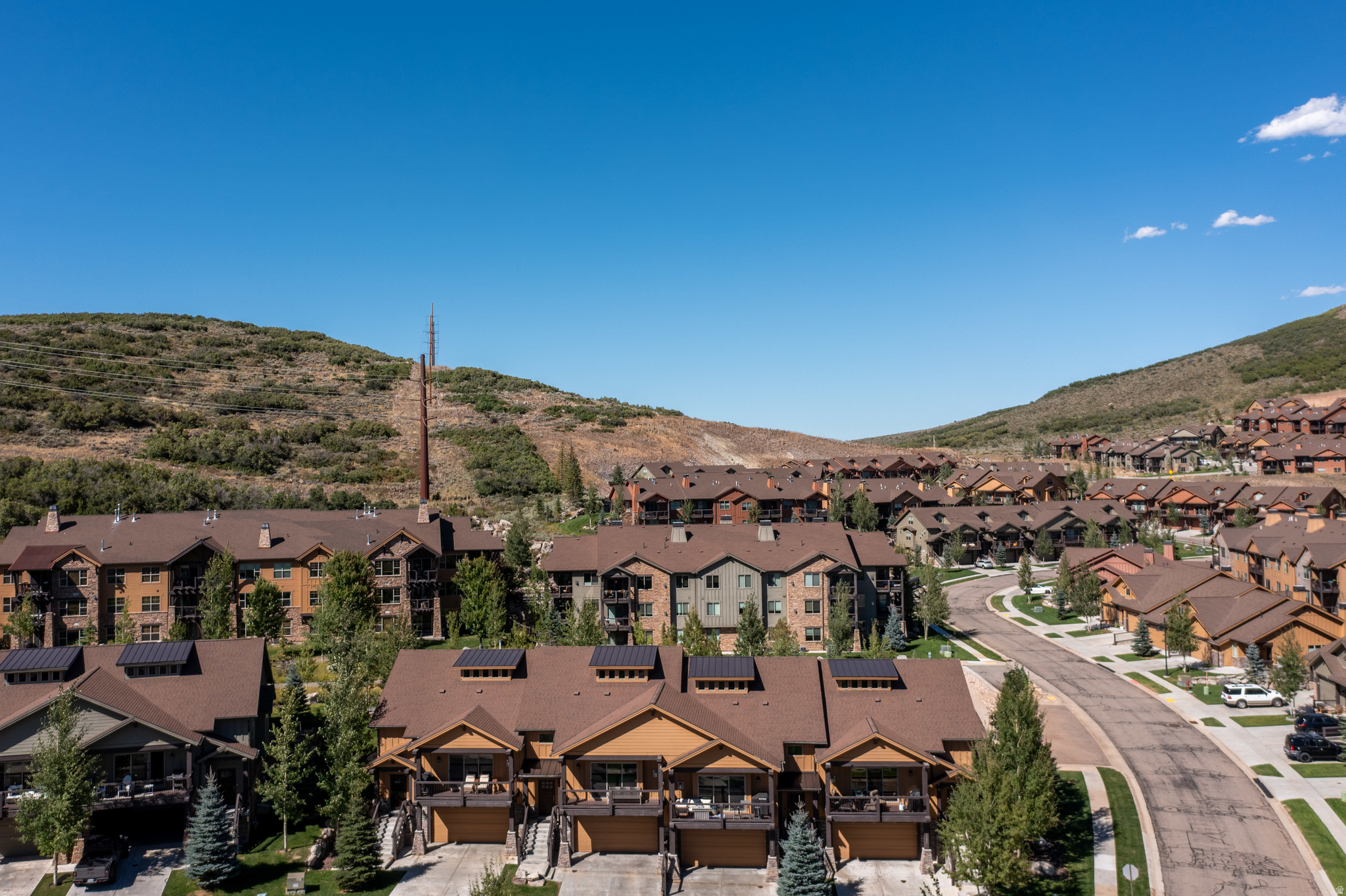 BLACK ROCK RIDGE - Residential