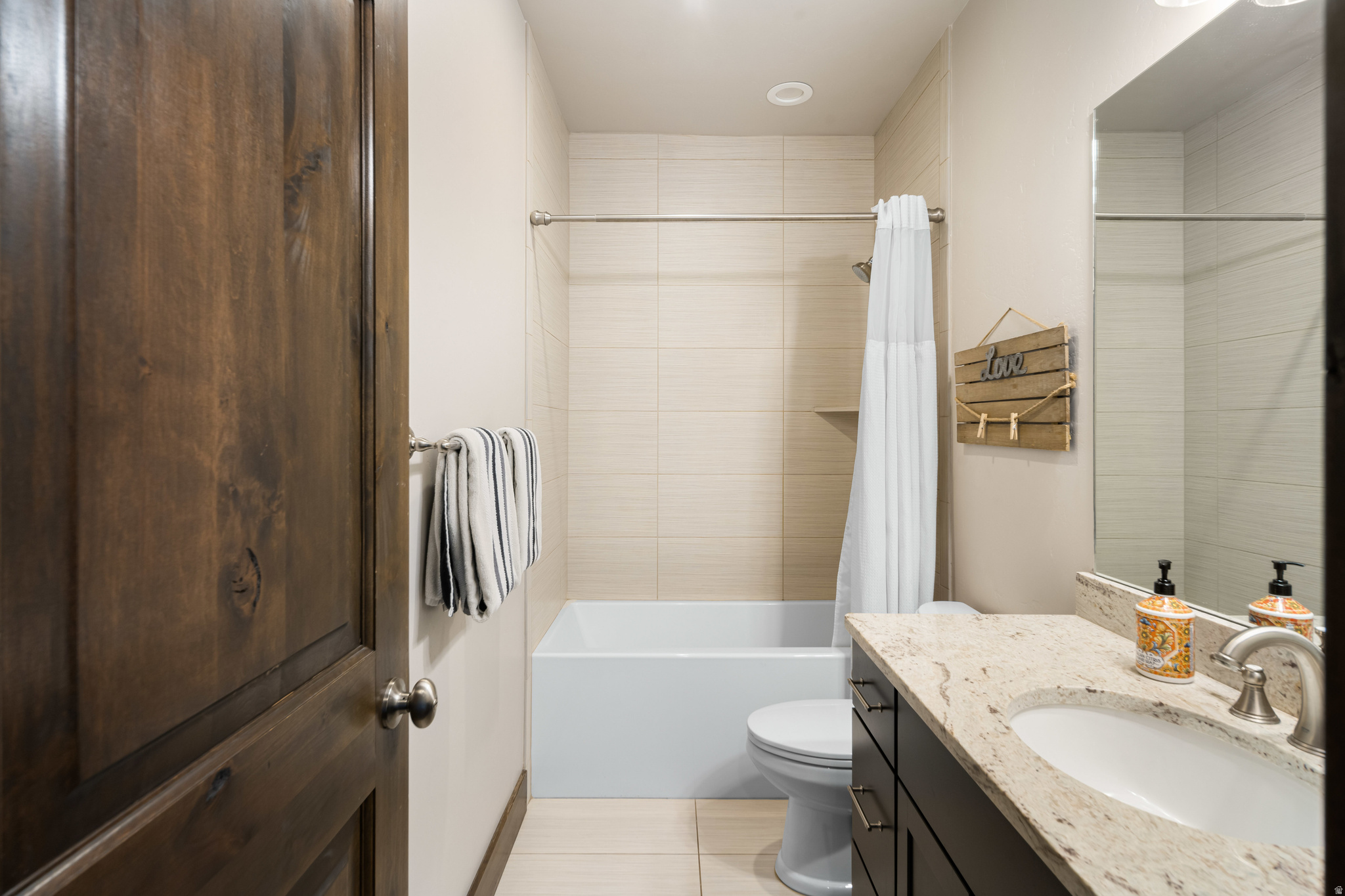 BLACK ROCK RIDGE - Residential