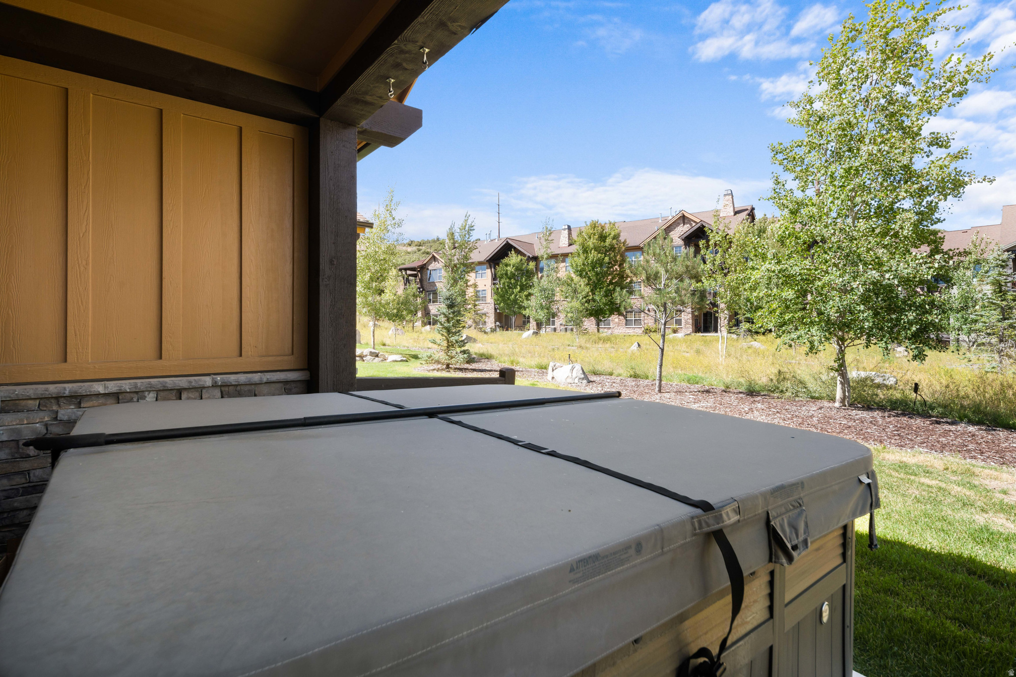 BLACK ROCK RIDGE - Residential
