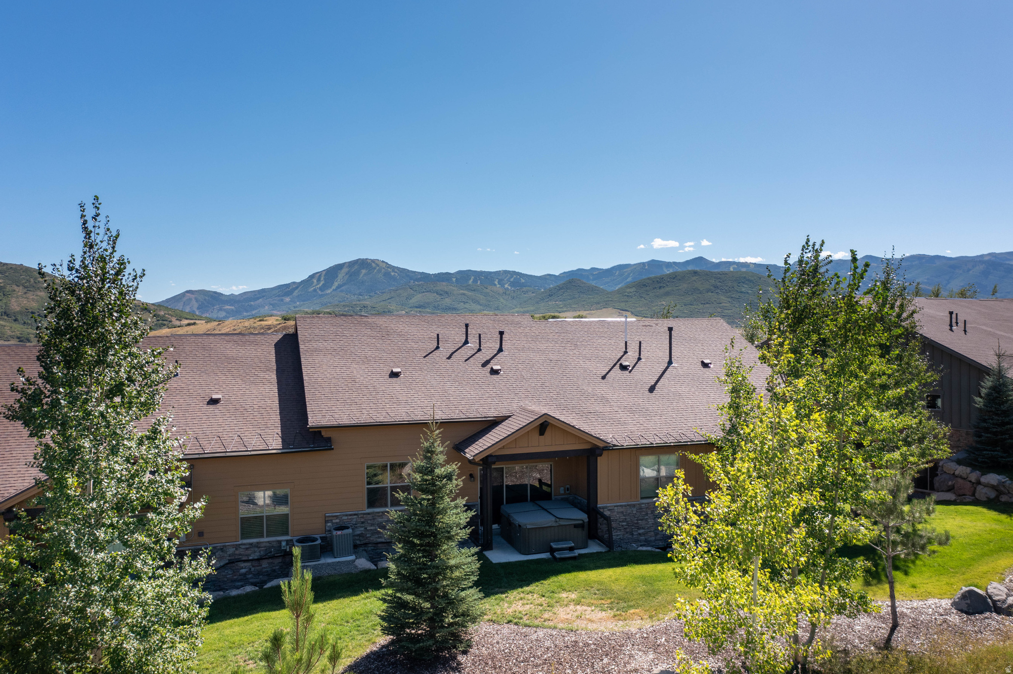 BLACK ROCK RIDGE - Residential