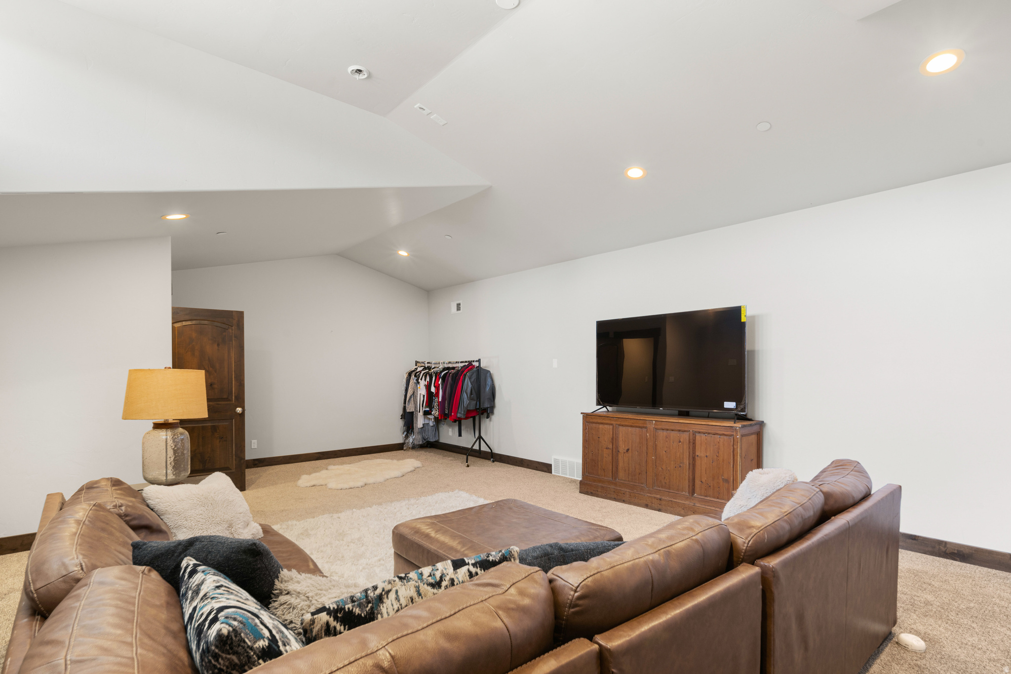 BLACK ROCK RIDGE - Residential