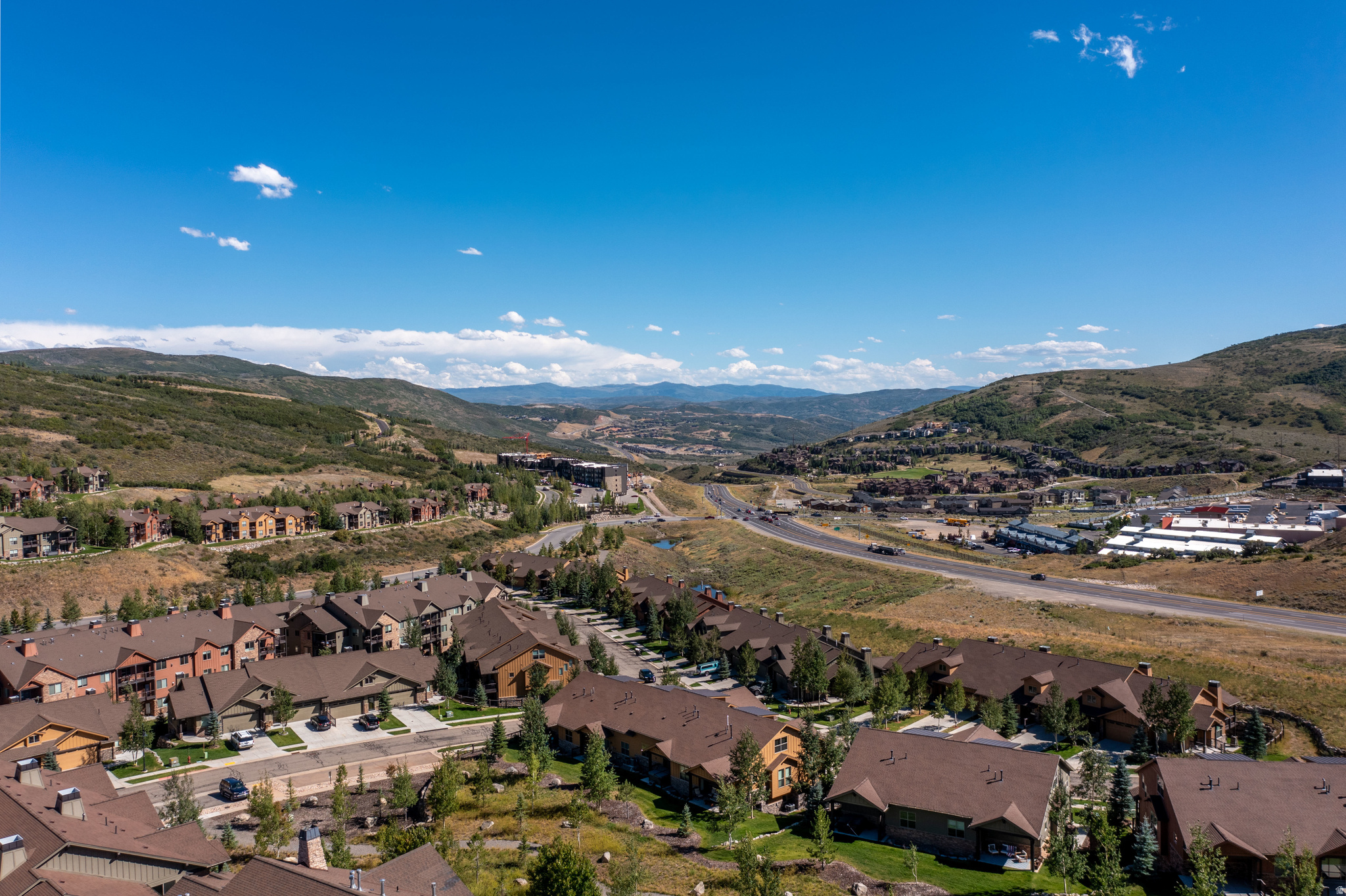 BLACK ROCK RIDGE - Residential