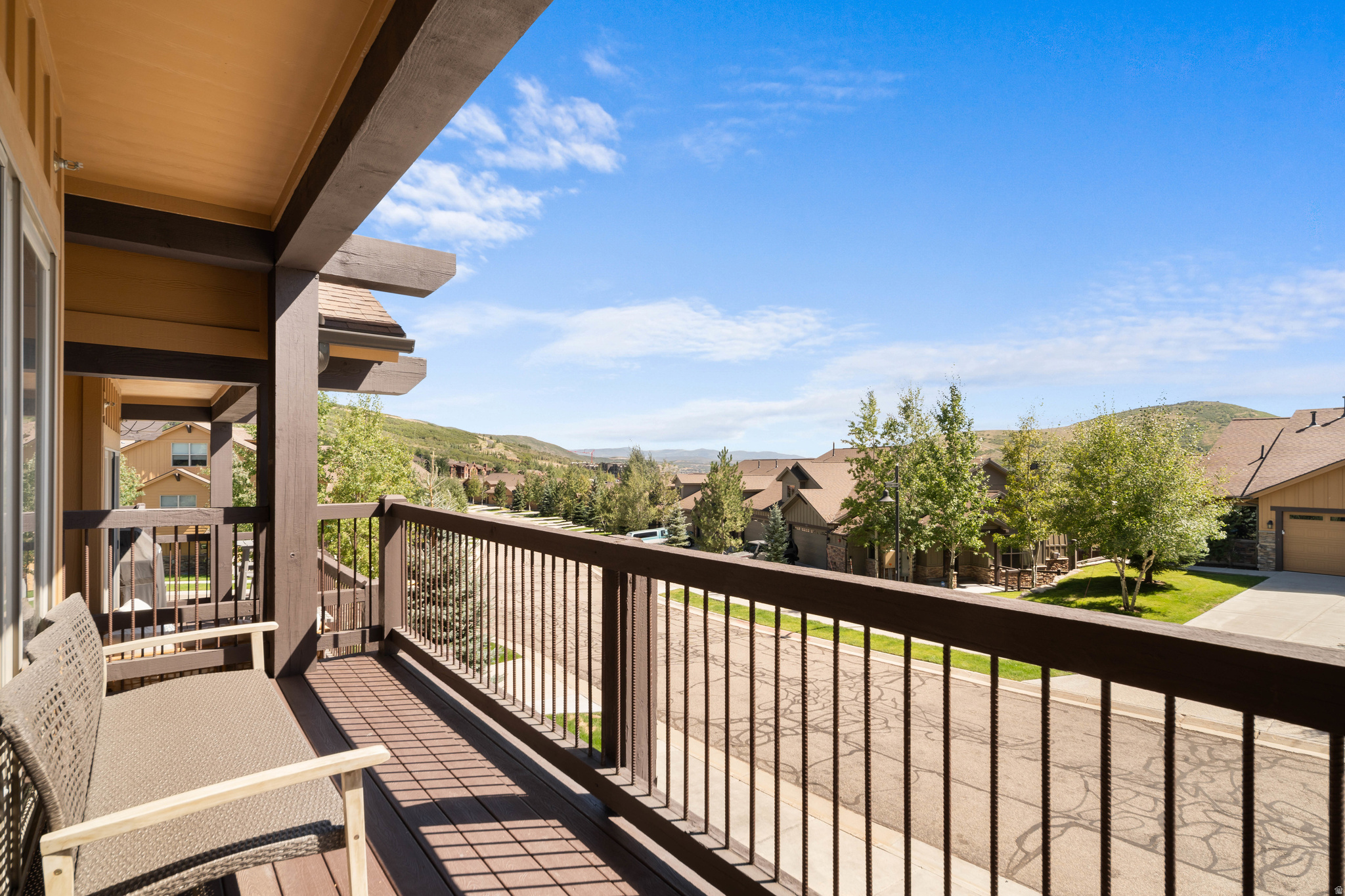 BLACK ROCK RIDGE - Residential