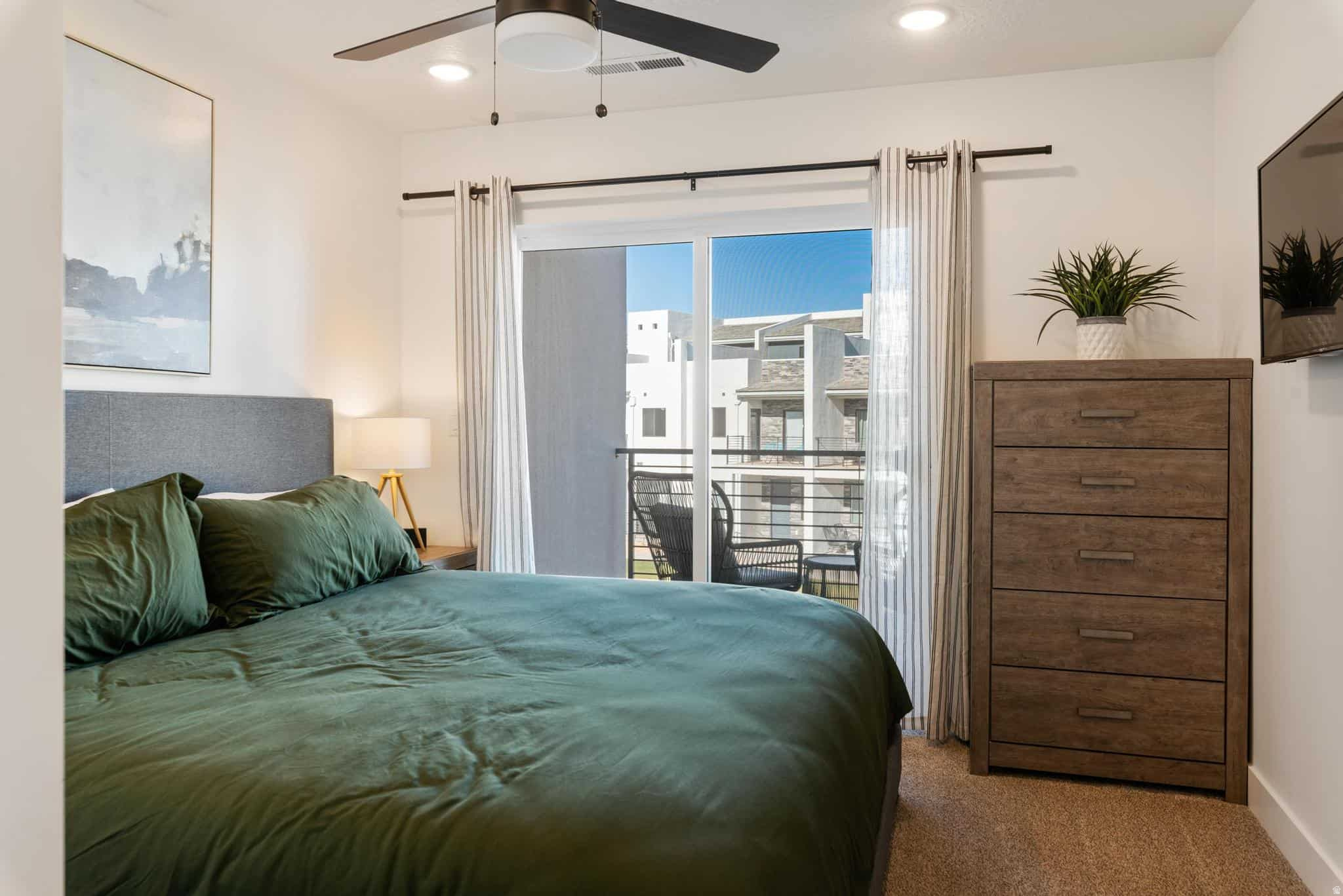 DESERT COLOR SKYLINE COMDOMINIUM PLAT - Residential