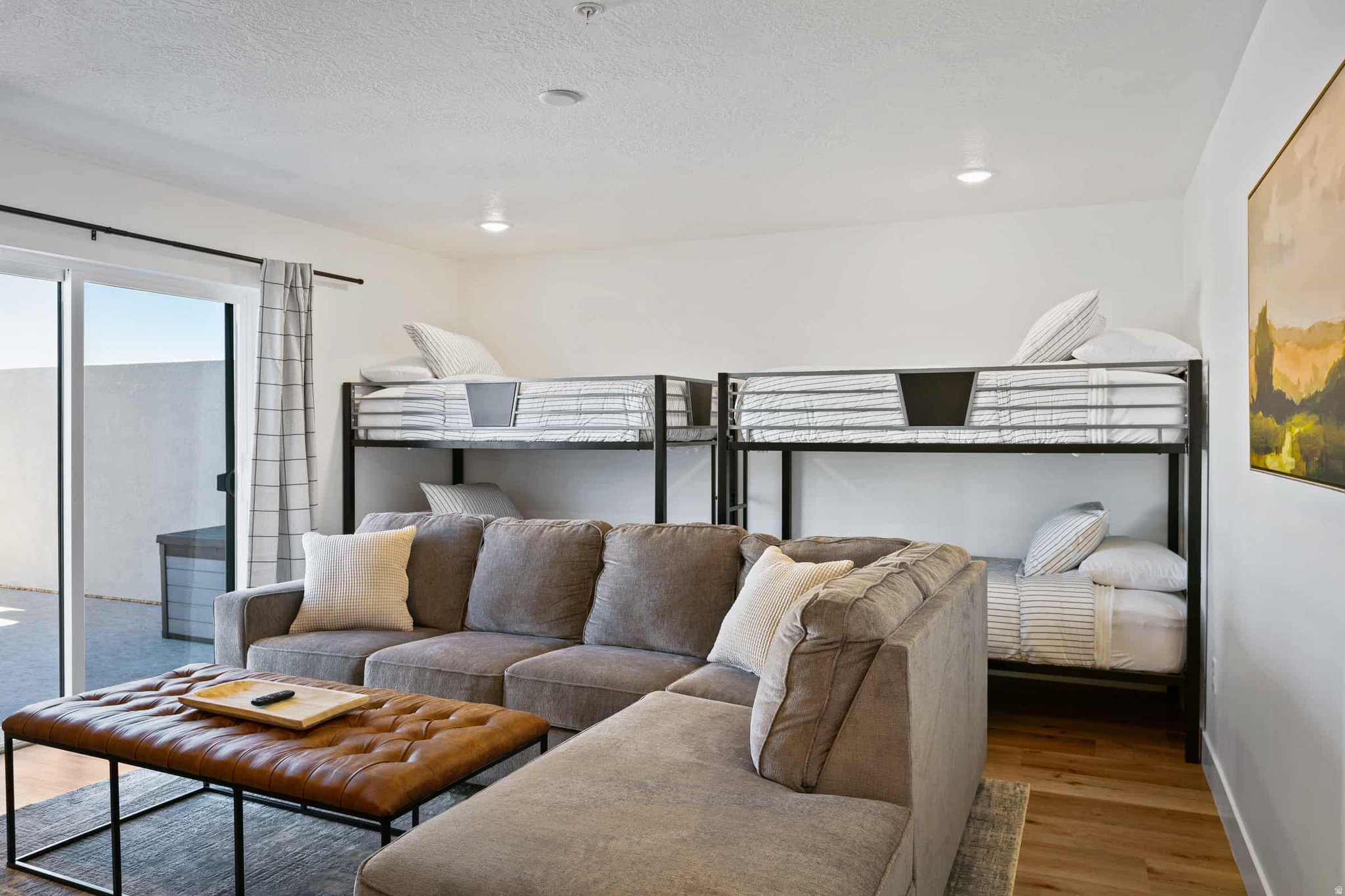 DESERT COLOR SKYLINE COMDOMINIUM PLAT - Residential