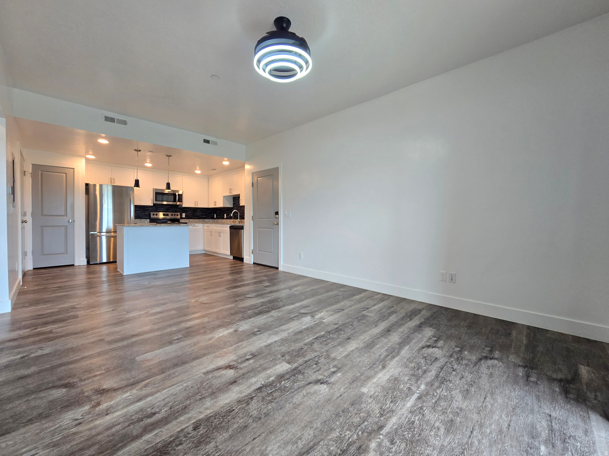 WEST SQUARE - Residential
