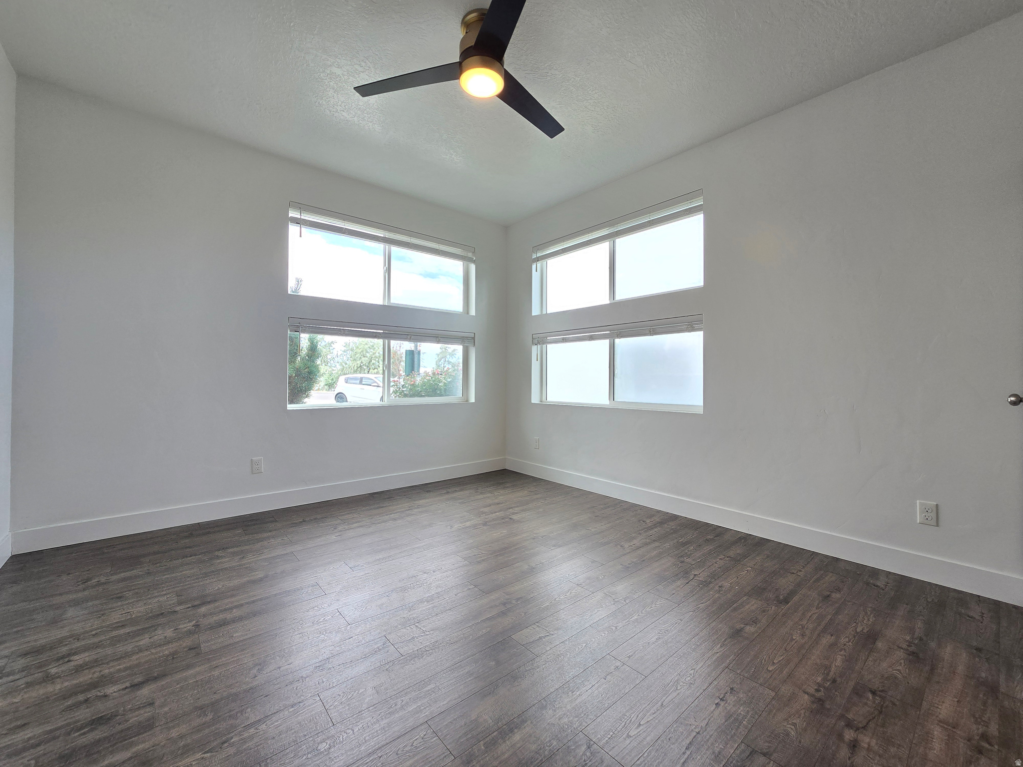 WEST SQUARE - Residential