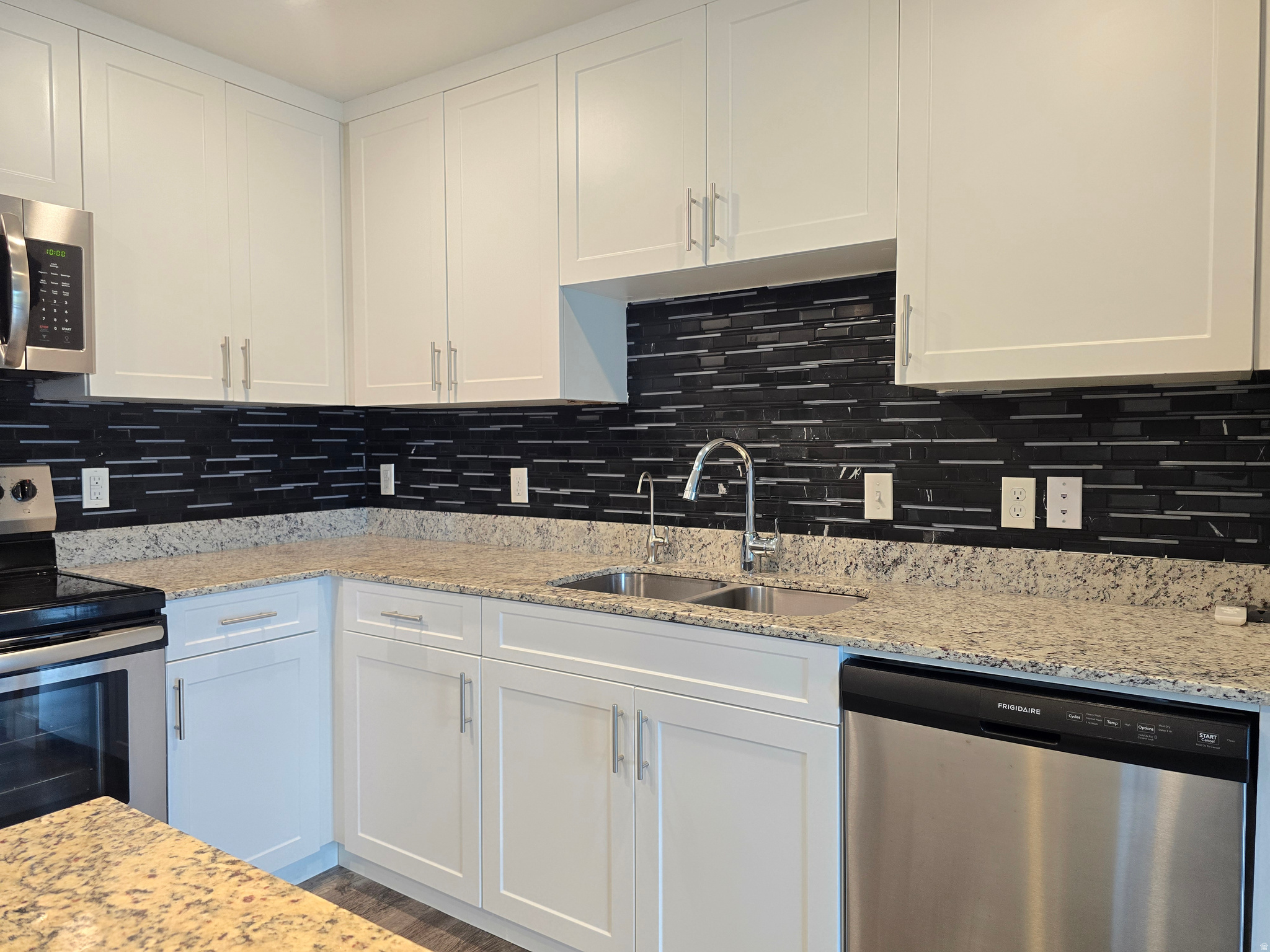 WEST SQUARE - Residential