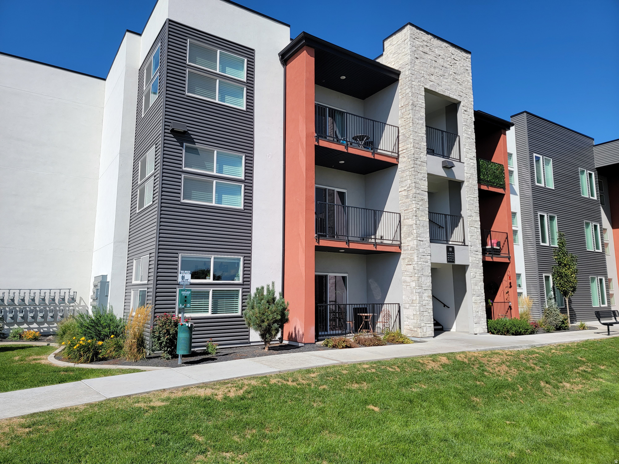 WEST SQUARE - Residential
