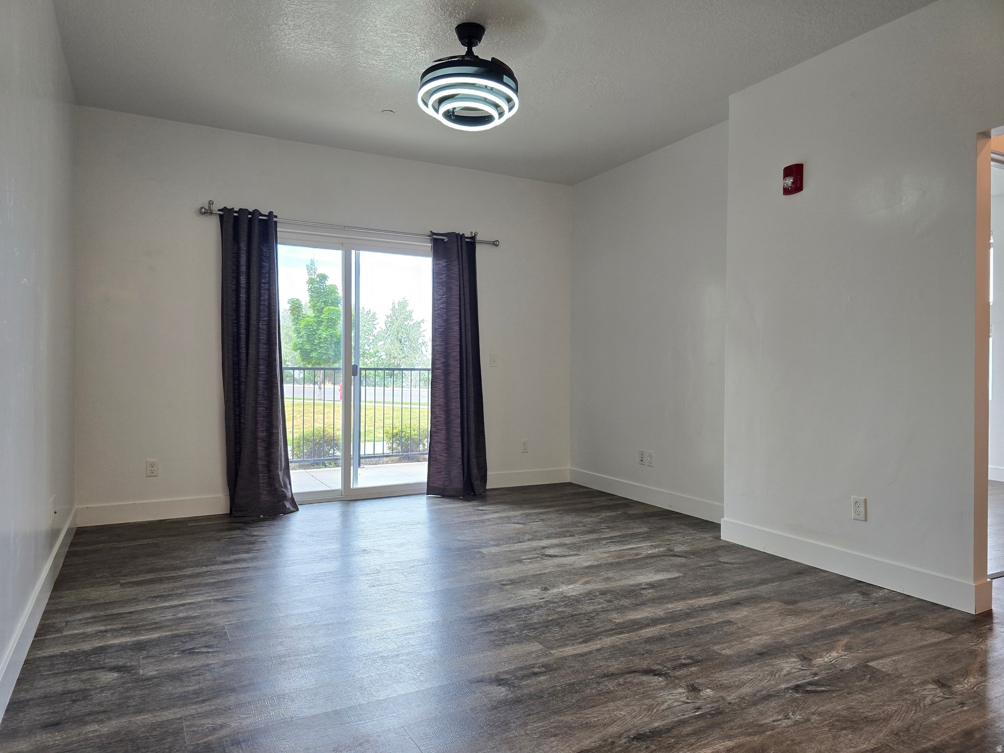 WEST SQUARE - Residential