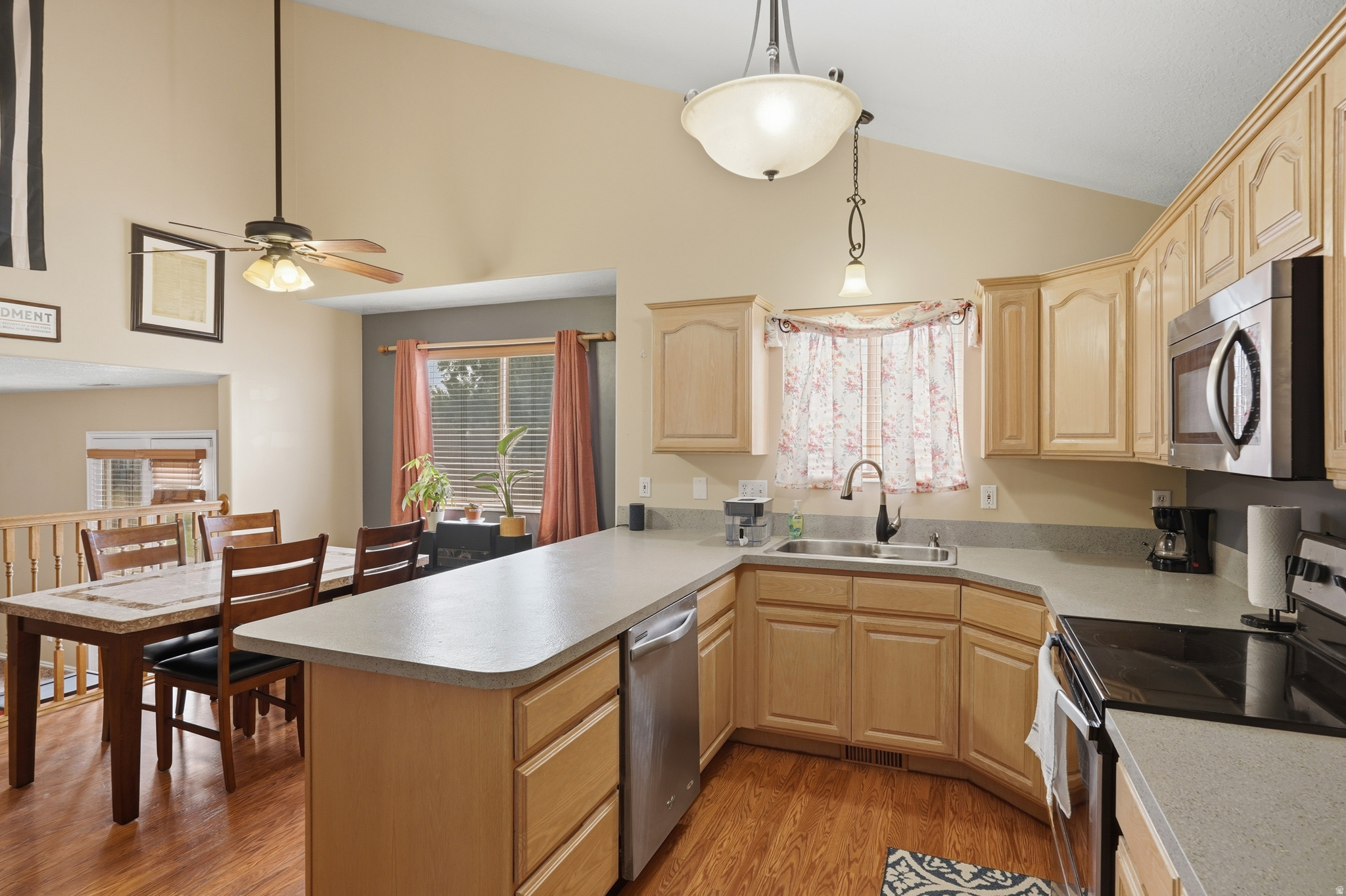 EVERGREEN ESTATES PH - Residential