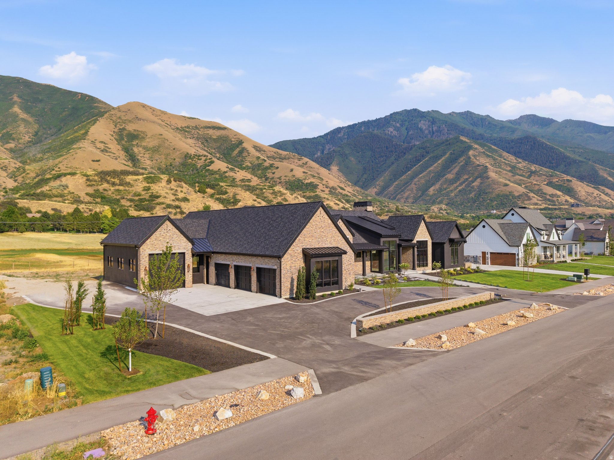 WREN MEADOWS - Residential