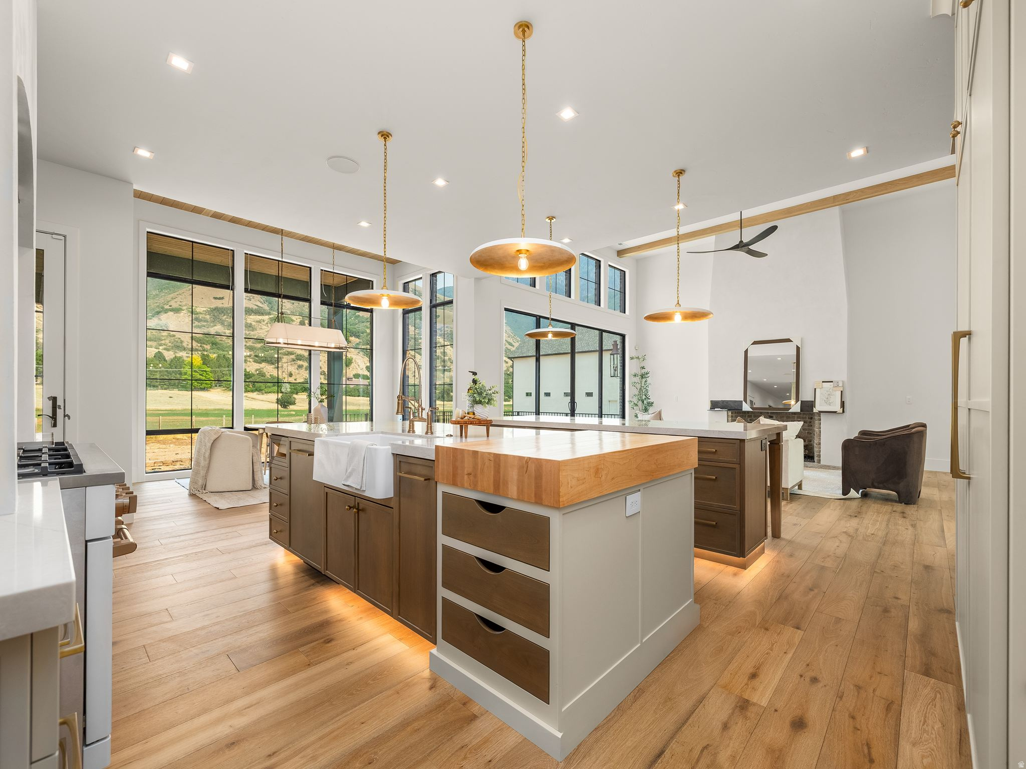 WREN MEADOWS - Residential