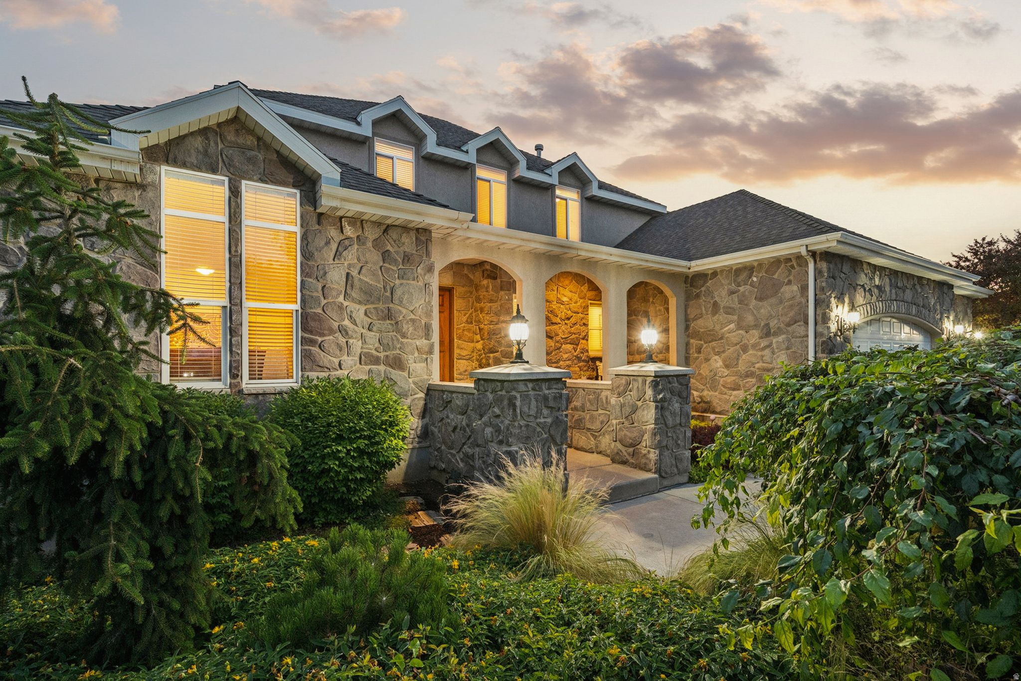 IVORY CROSSING NO. 1 - Residential