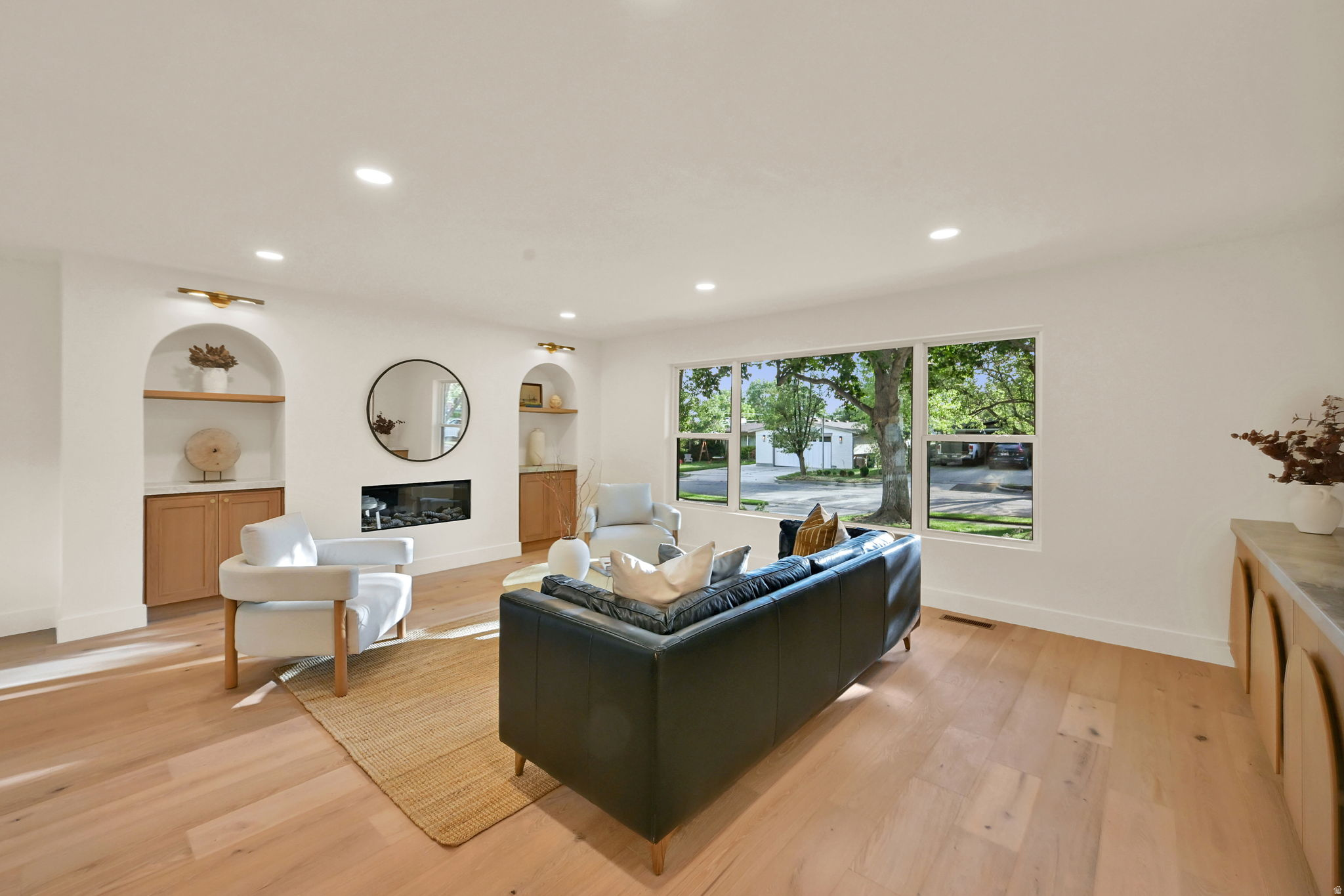 EL RAY PARK - Residential