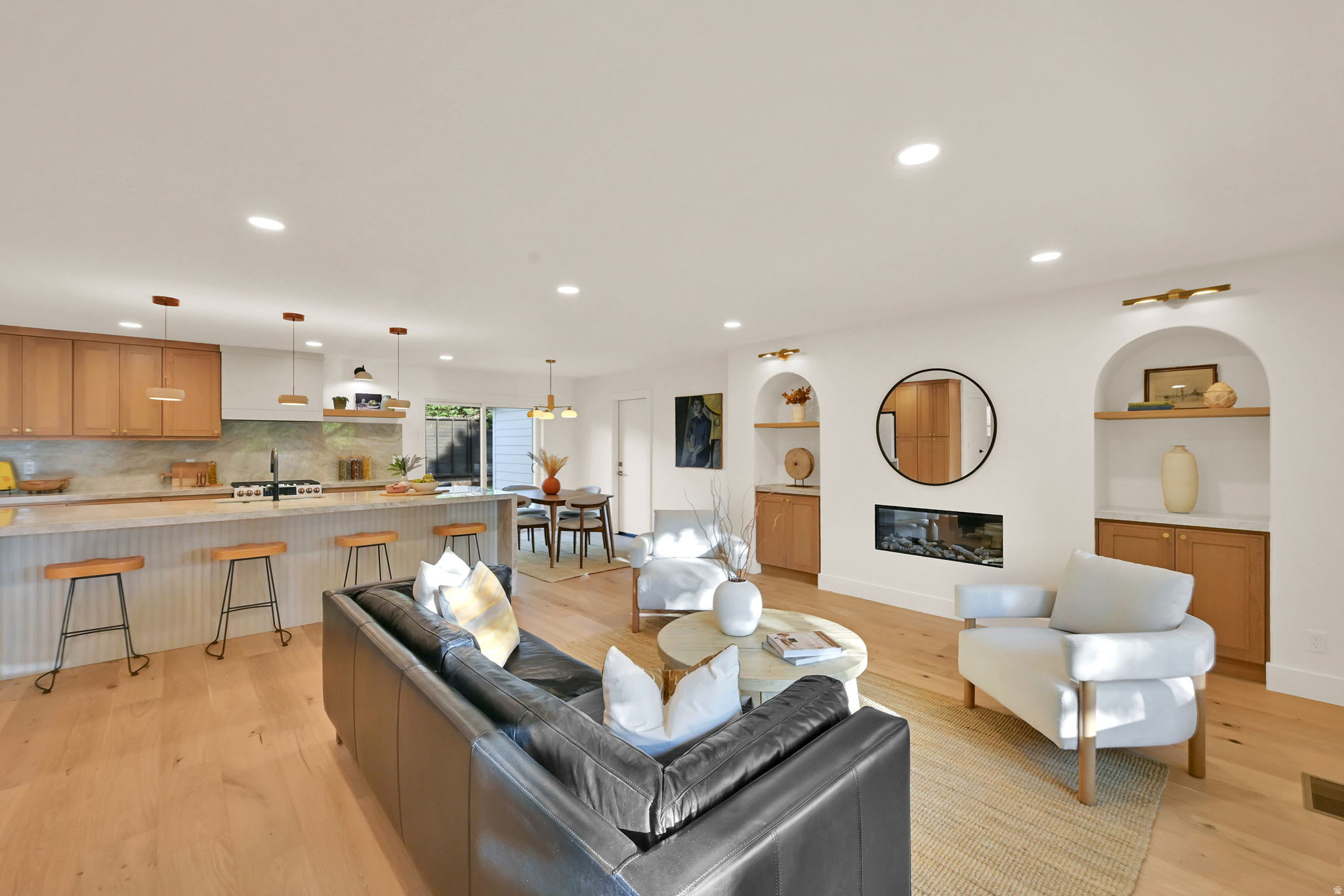 EL RAY PARK - Residential