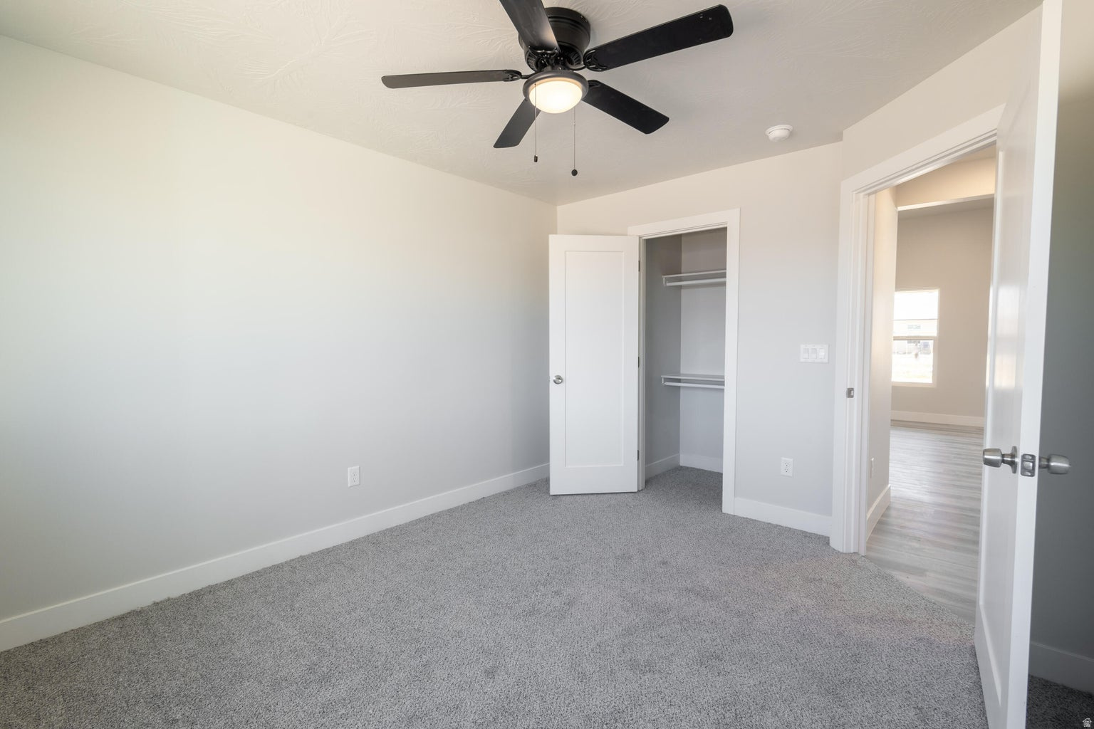 VALLEY GATE ESTATES - Residential