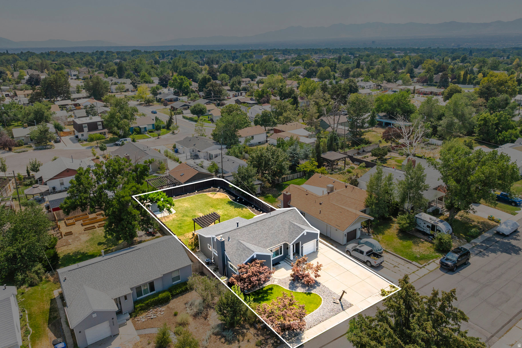 NORTH MILLCREEK HEIG - Residential