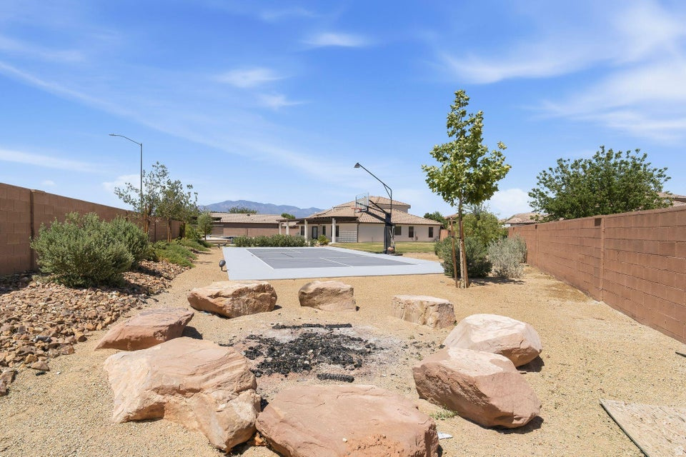 STONEHEDGE SUB PH 1 AT THE WASHINGTON - Residential