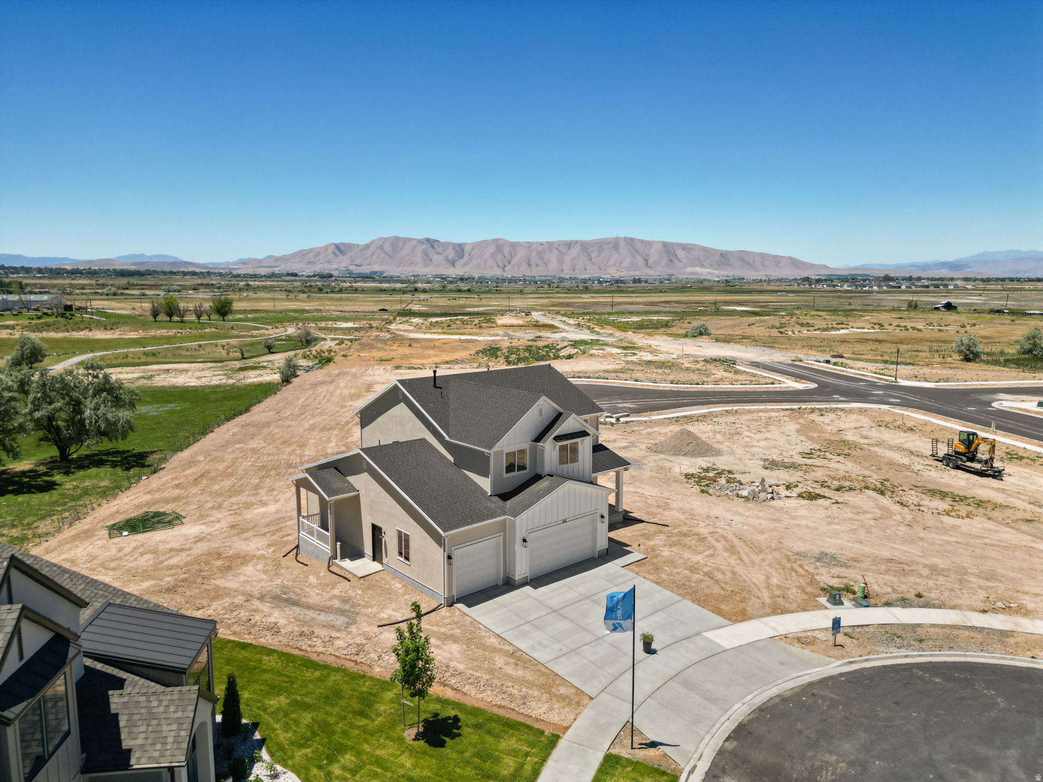 DAVIS FARMS - Residential