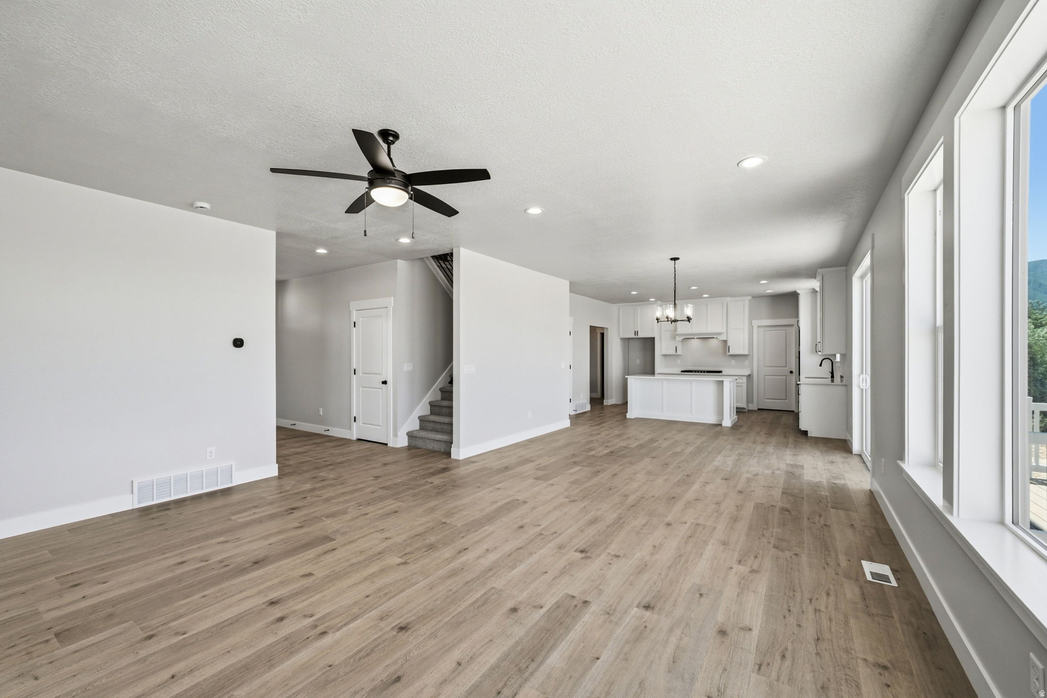 DAVIS FARMS - Residential