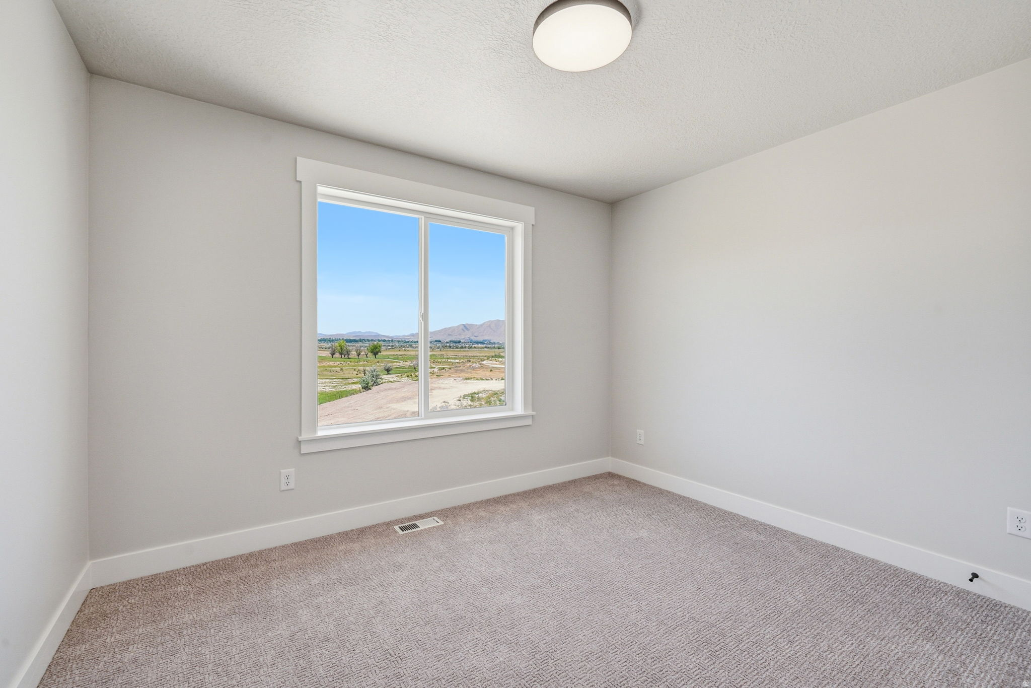 DAVIS FARMS - Residential