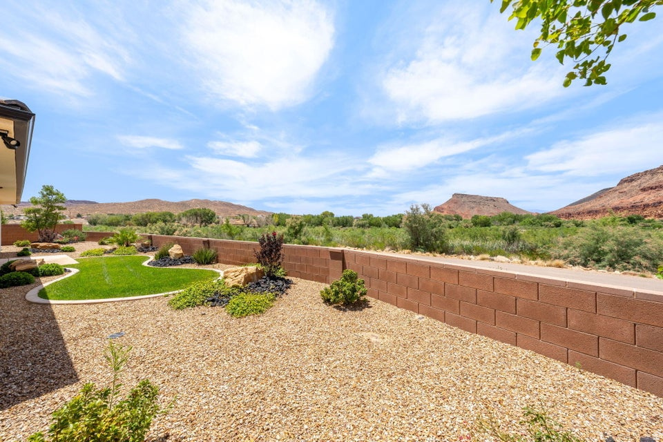 RED WATERS AT SUNRISE VALLEY 3 - Residential