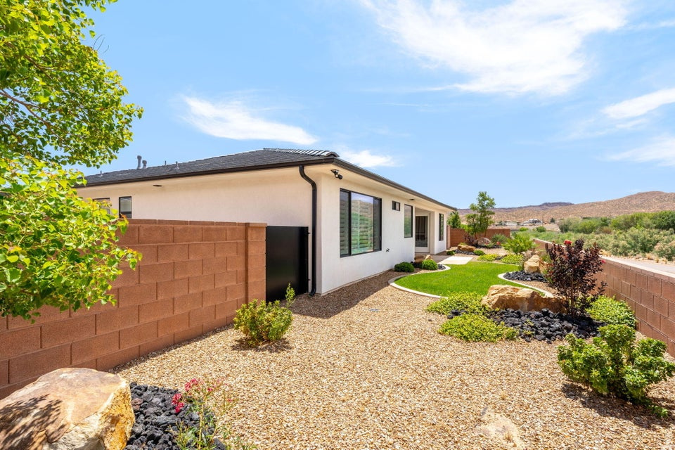 RED WATERS AT SUNRISE VALLEY 3 - Residential
