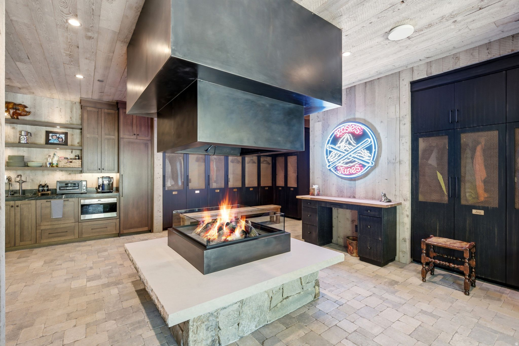 COLONY AT WHITE PINE CANYON - Residential