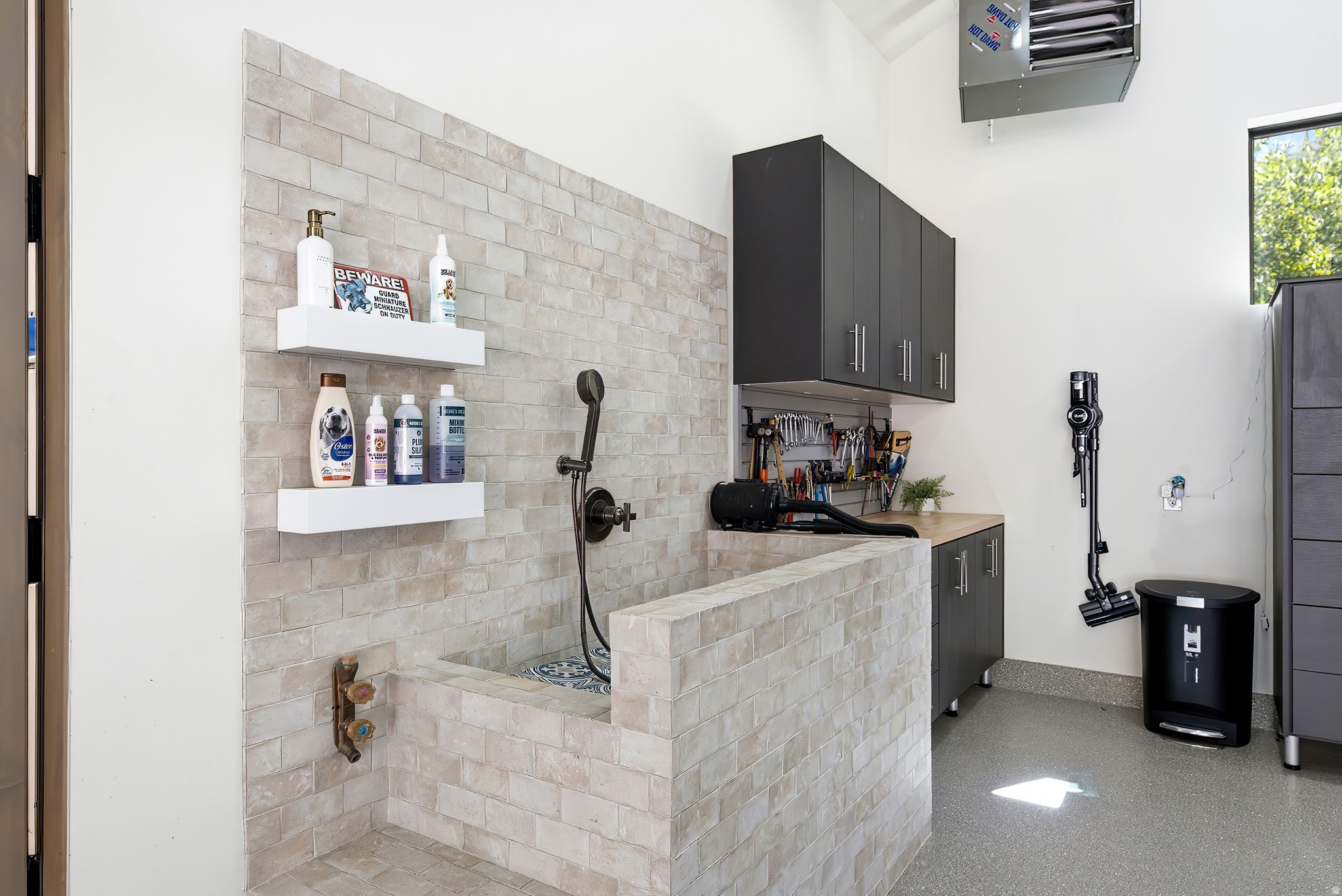 COLONY AT WHITE PINE CANYON - Residential