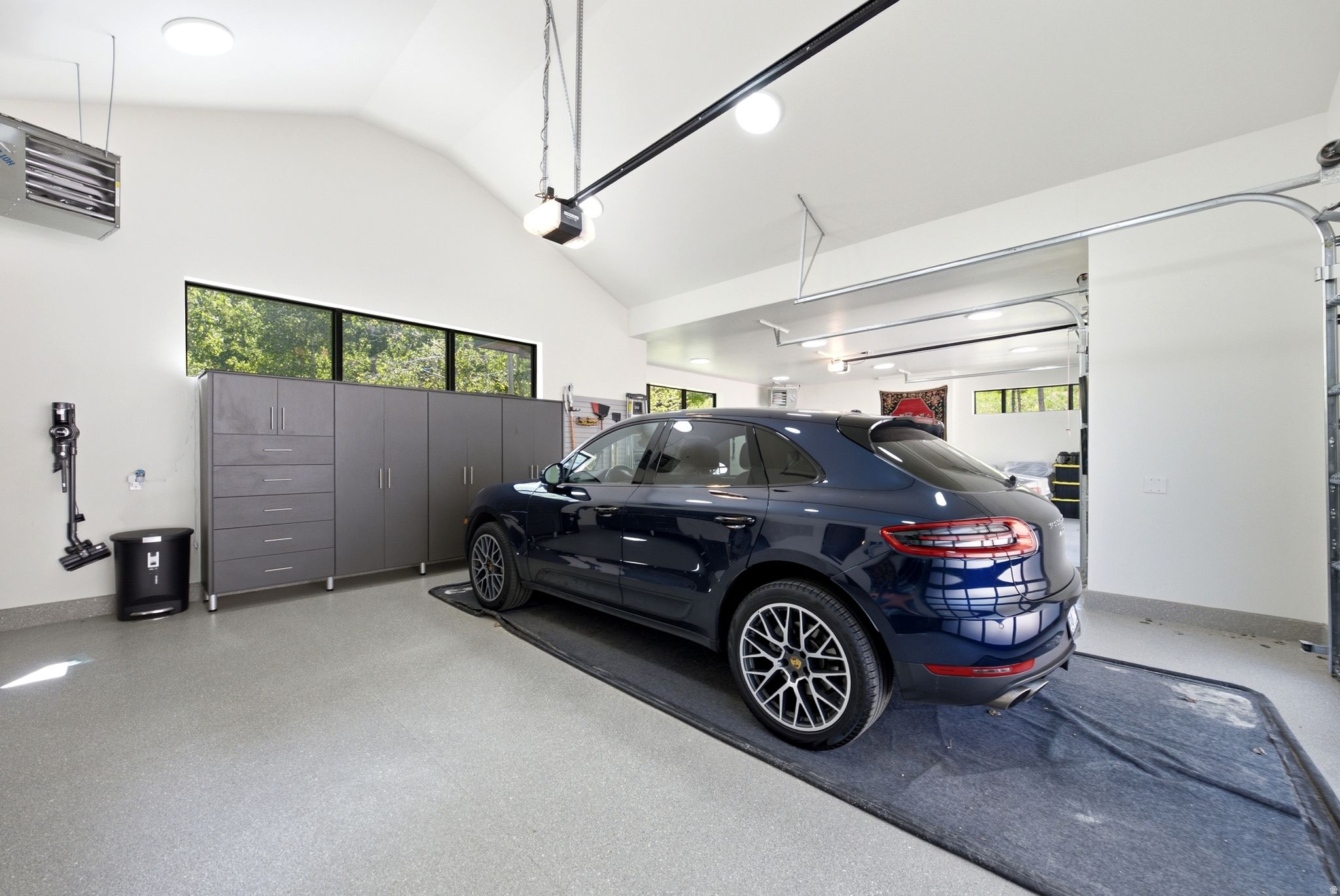 COLONY AT WHITE PINE CANYON - Residential