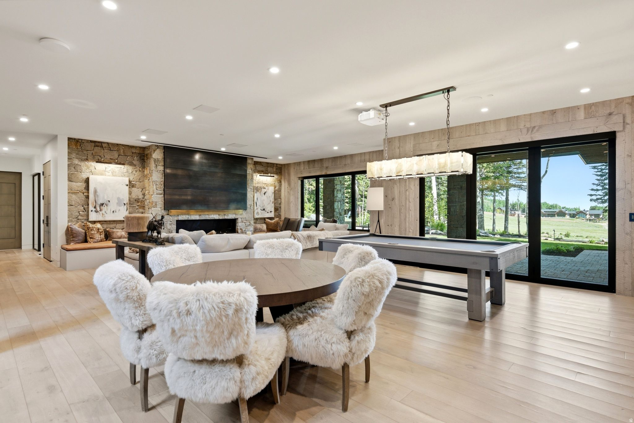 COLONY AT WHITE PINE CANYON - Residential
