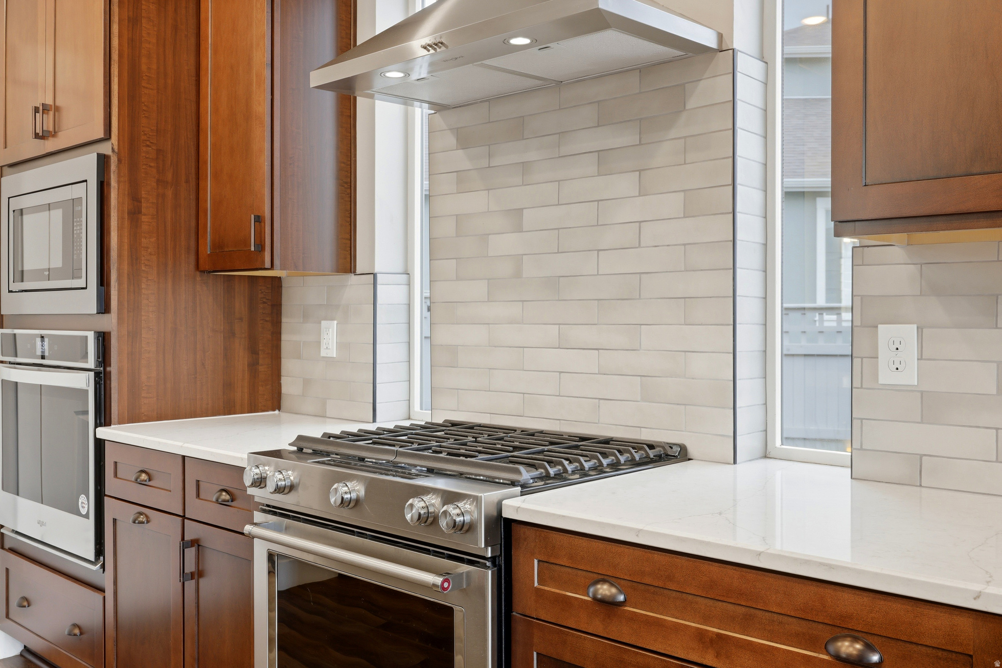 DAYBREAK SPRINGHOUSE - Residential