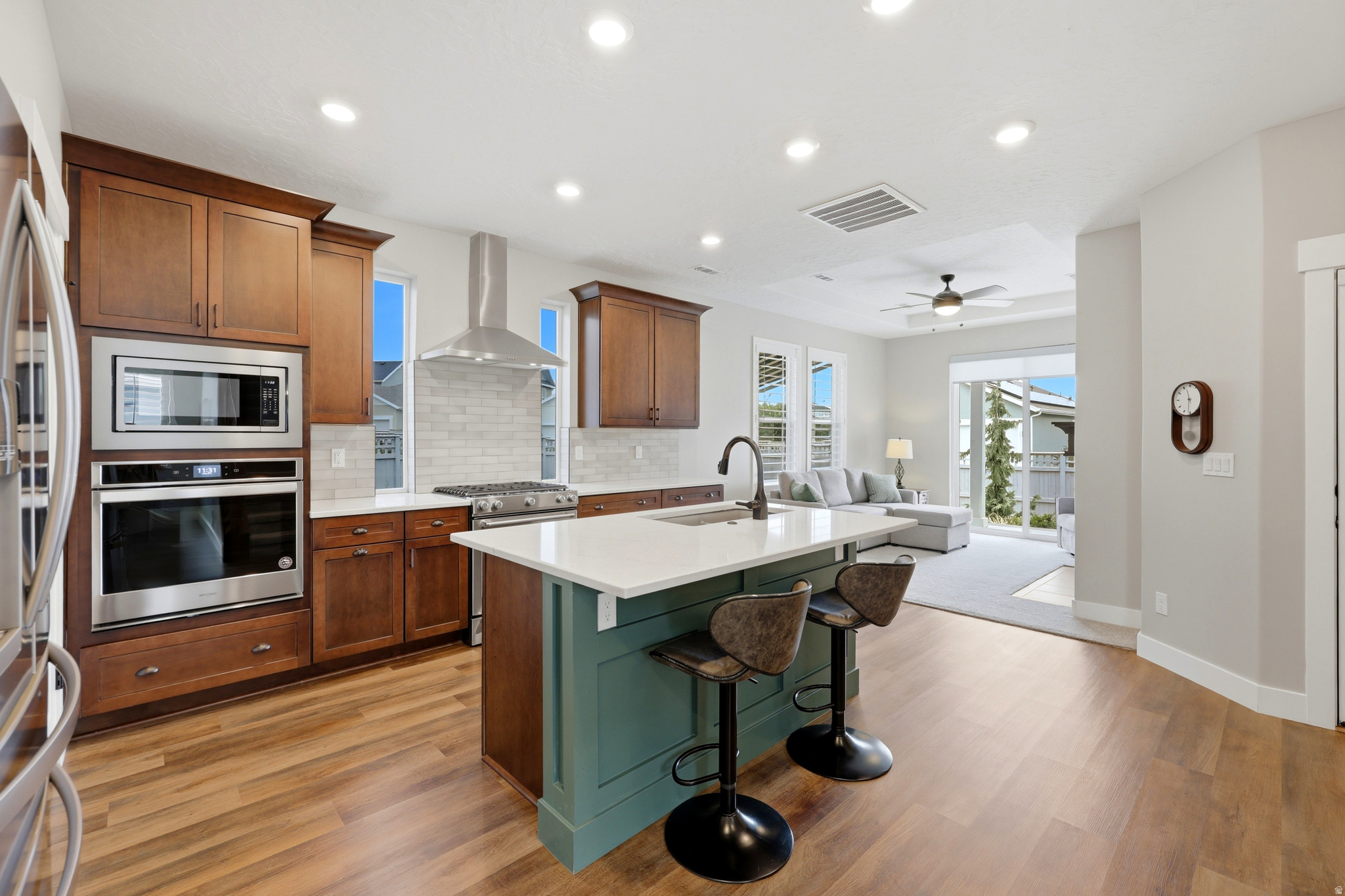 DAYBREAK SPRINGHOUSE - Residential