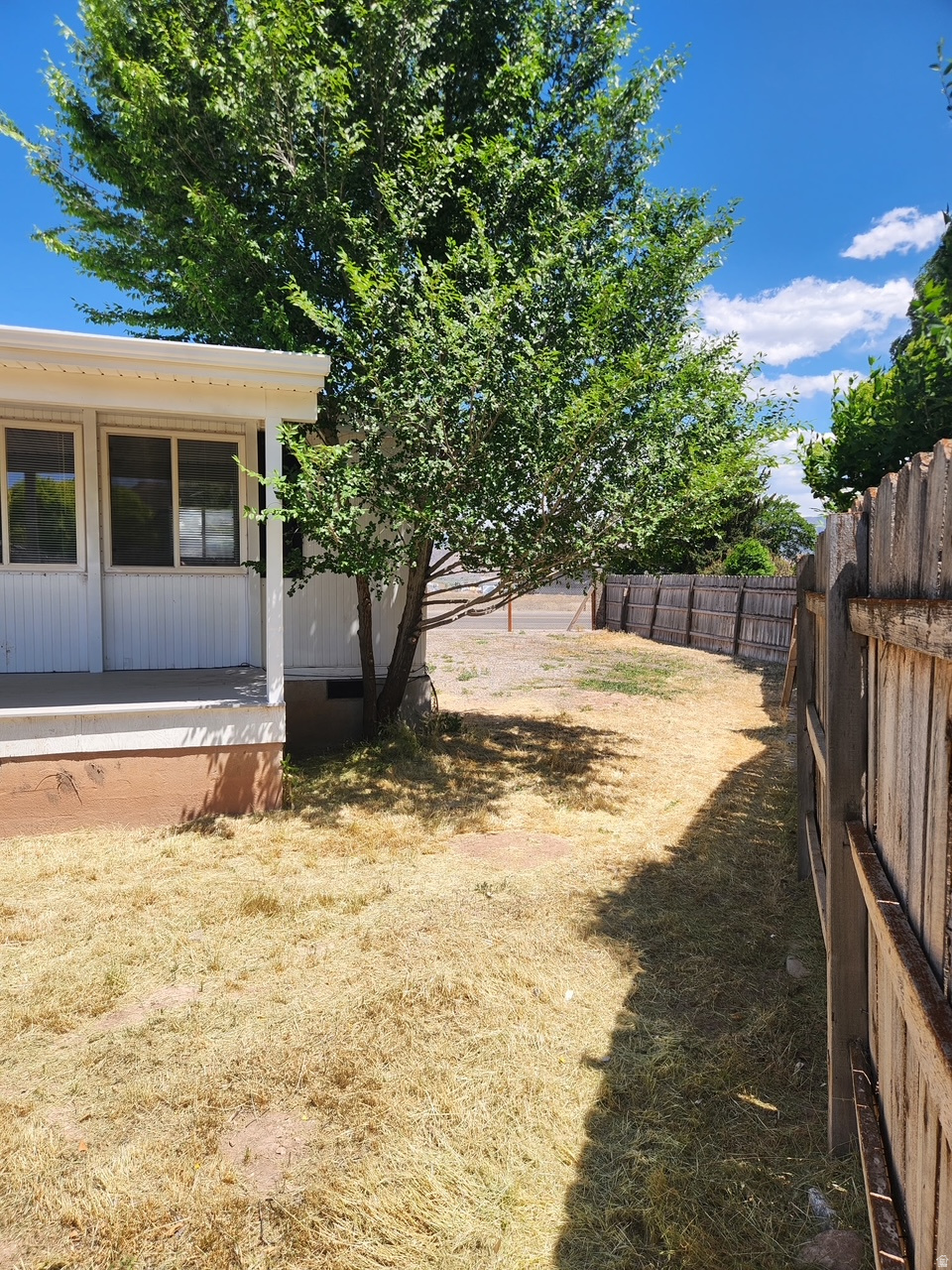 MOUNTAIN VIEW ESTATE - Residential