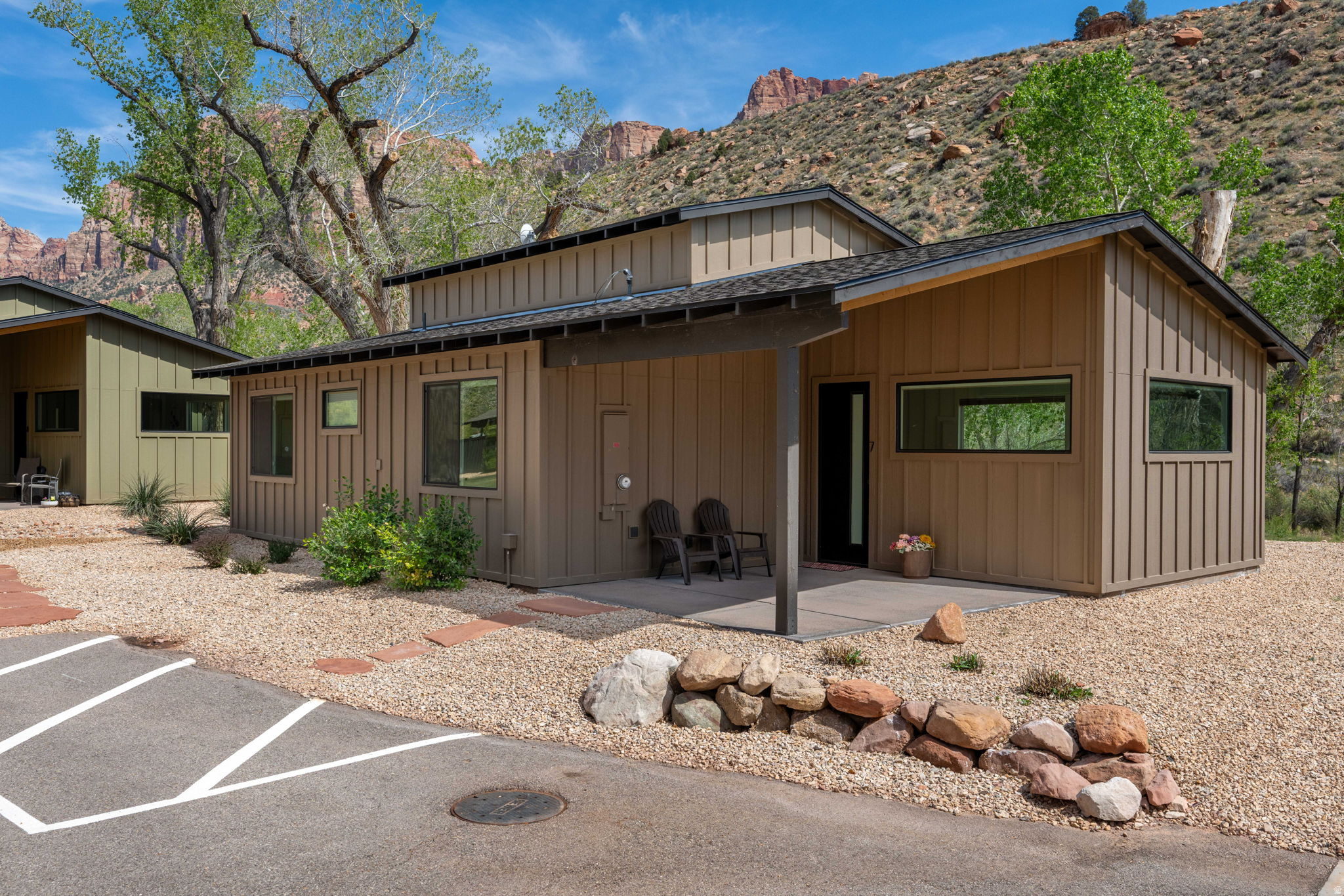 CANYON COTTONWOODS COTTAGES - Residential