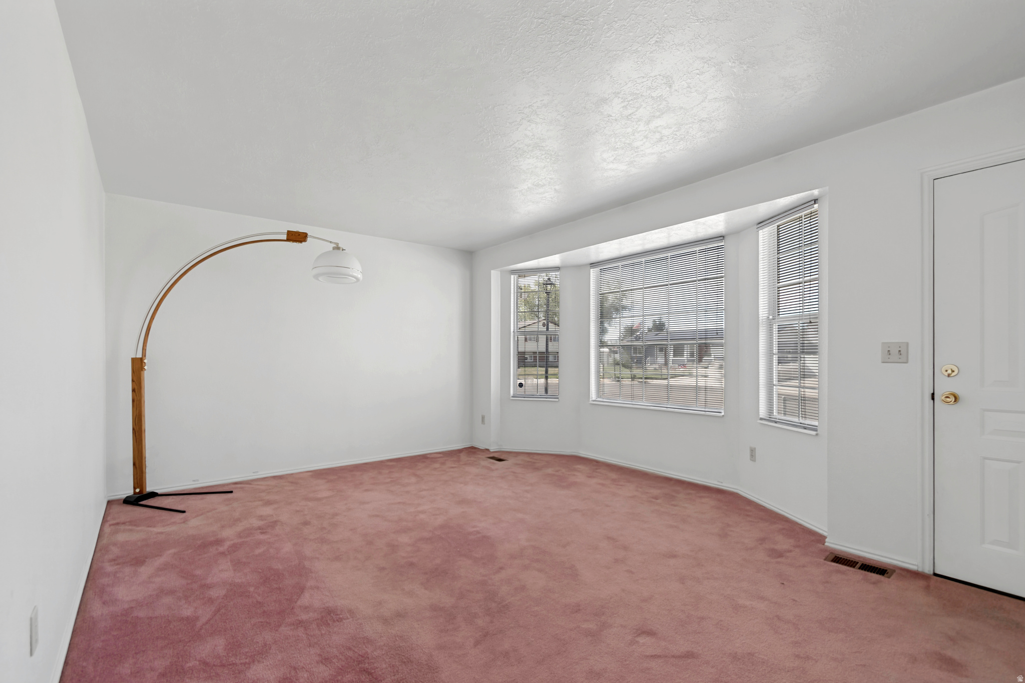 VALLE VIEW PARK PLAC - Residential