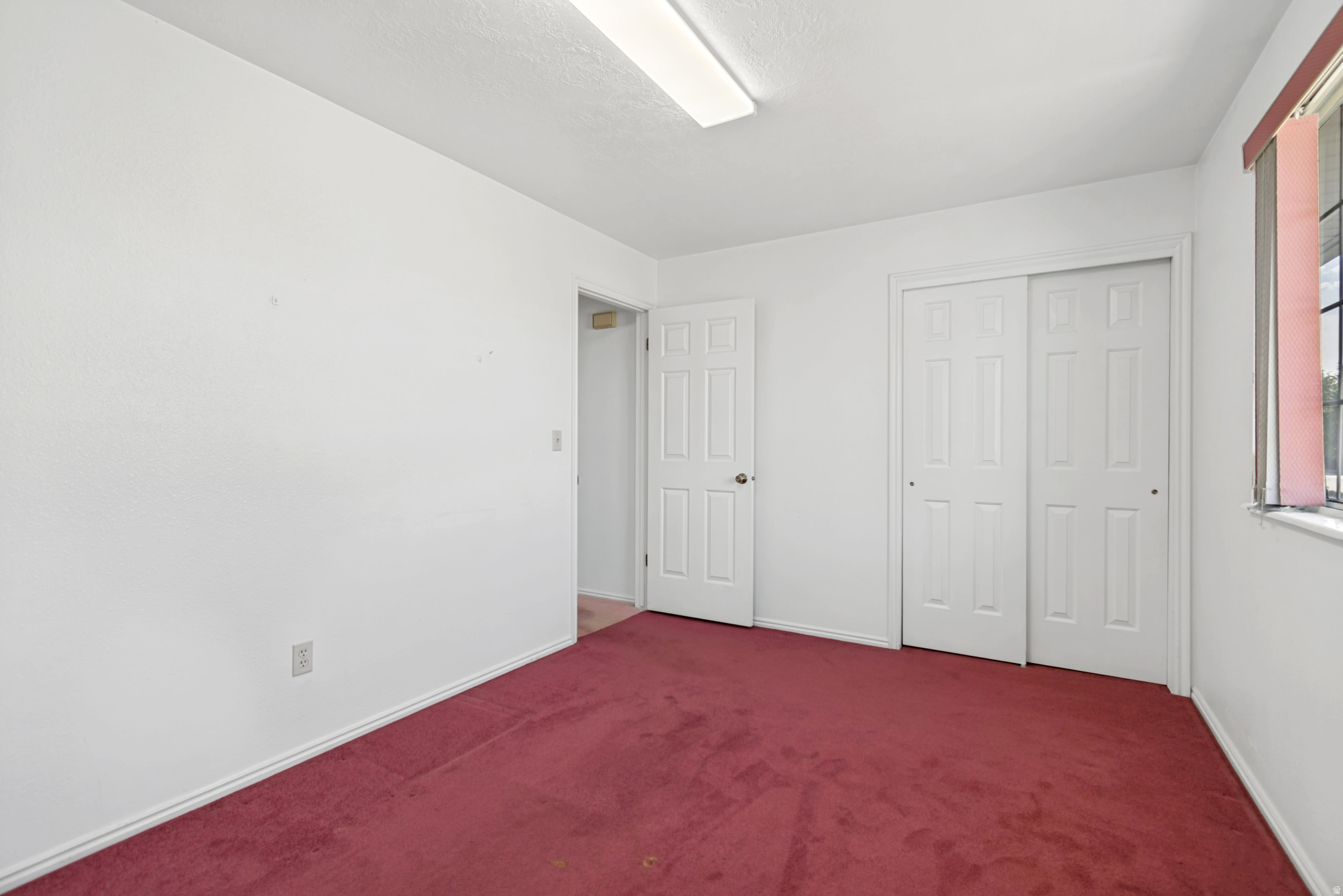 VALLE VIEW PARK PLAC - Residential