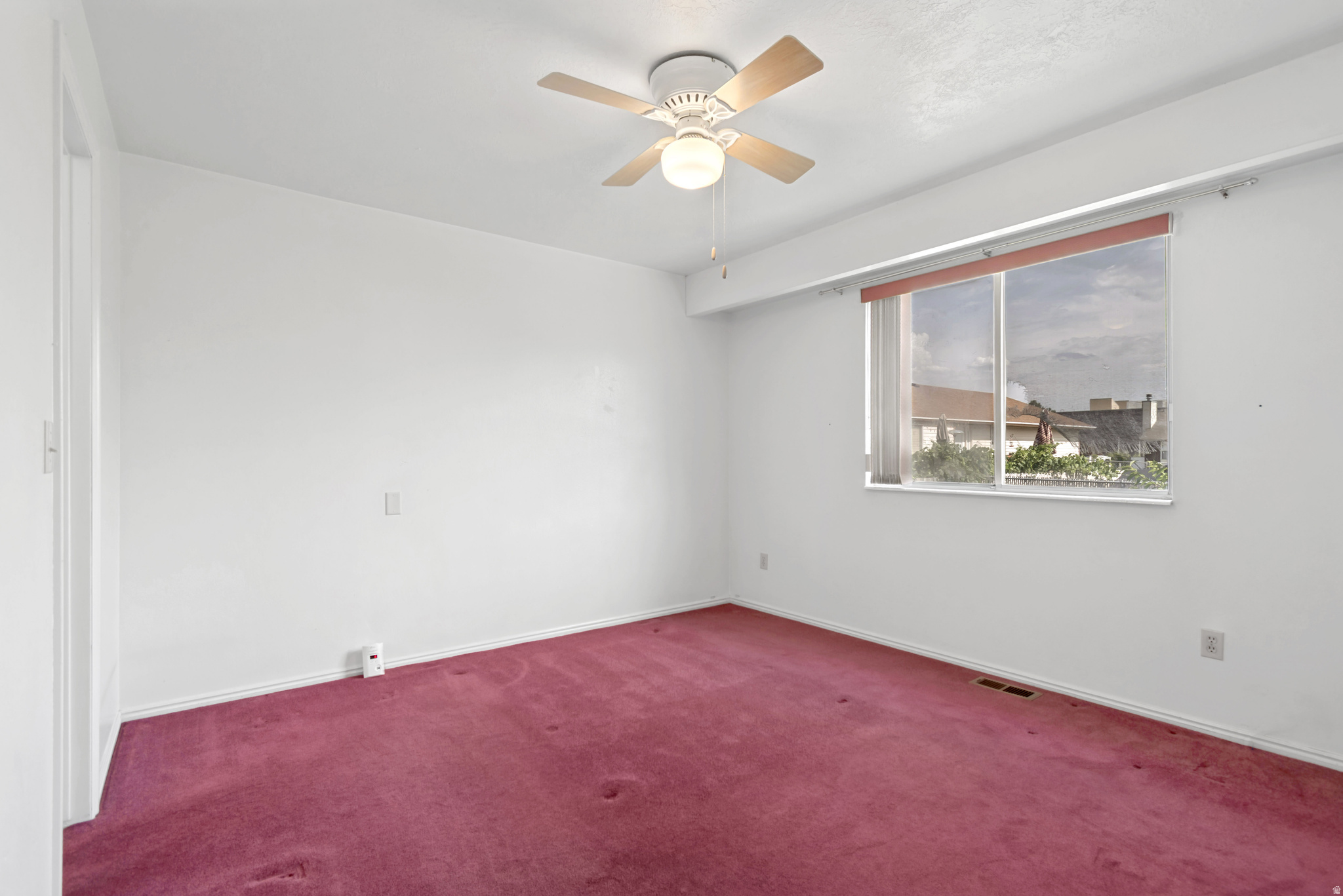 VALLE VIEW PARK PLAC - Residential