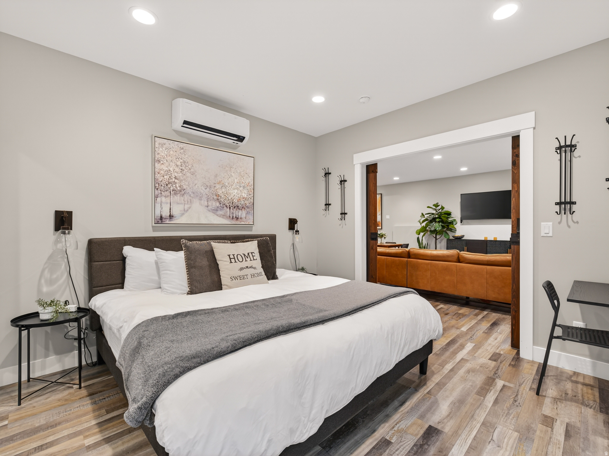 WOODMANSEE SUB - Residential