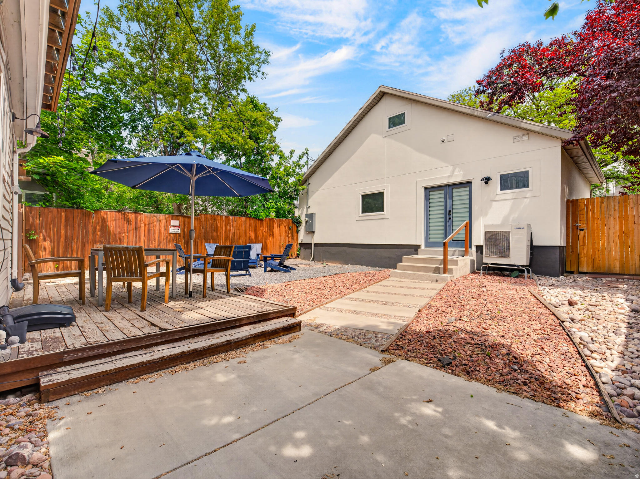 WOODMANSEE SUB - Residential