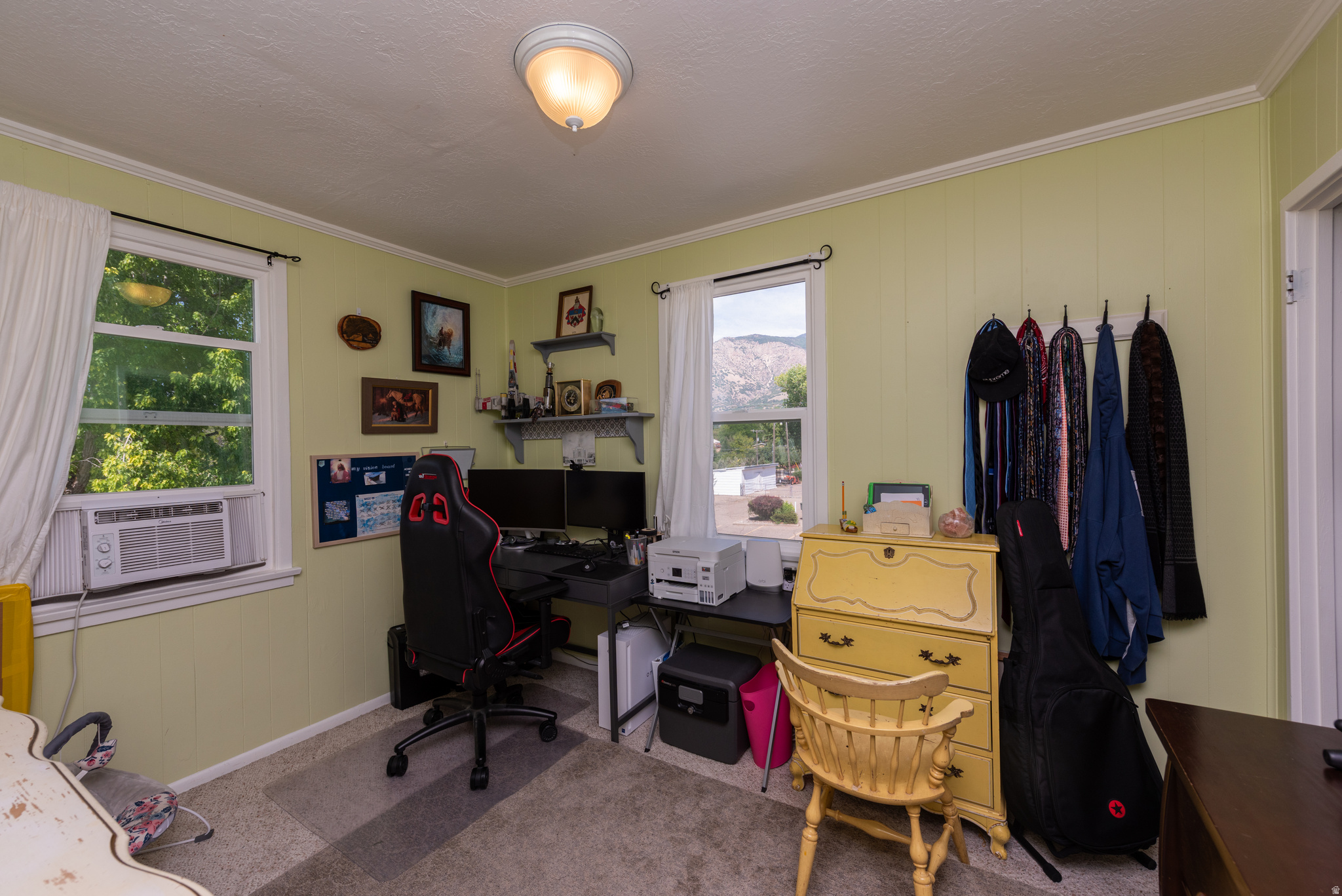 GRANDVIEW ACRES - Residential