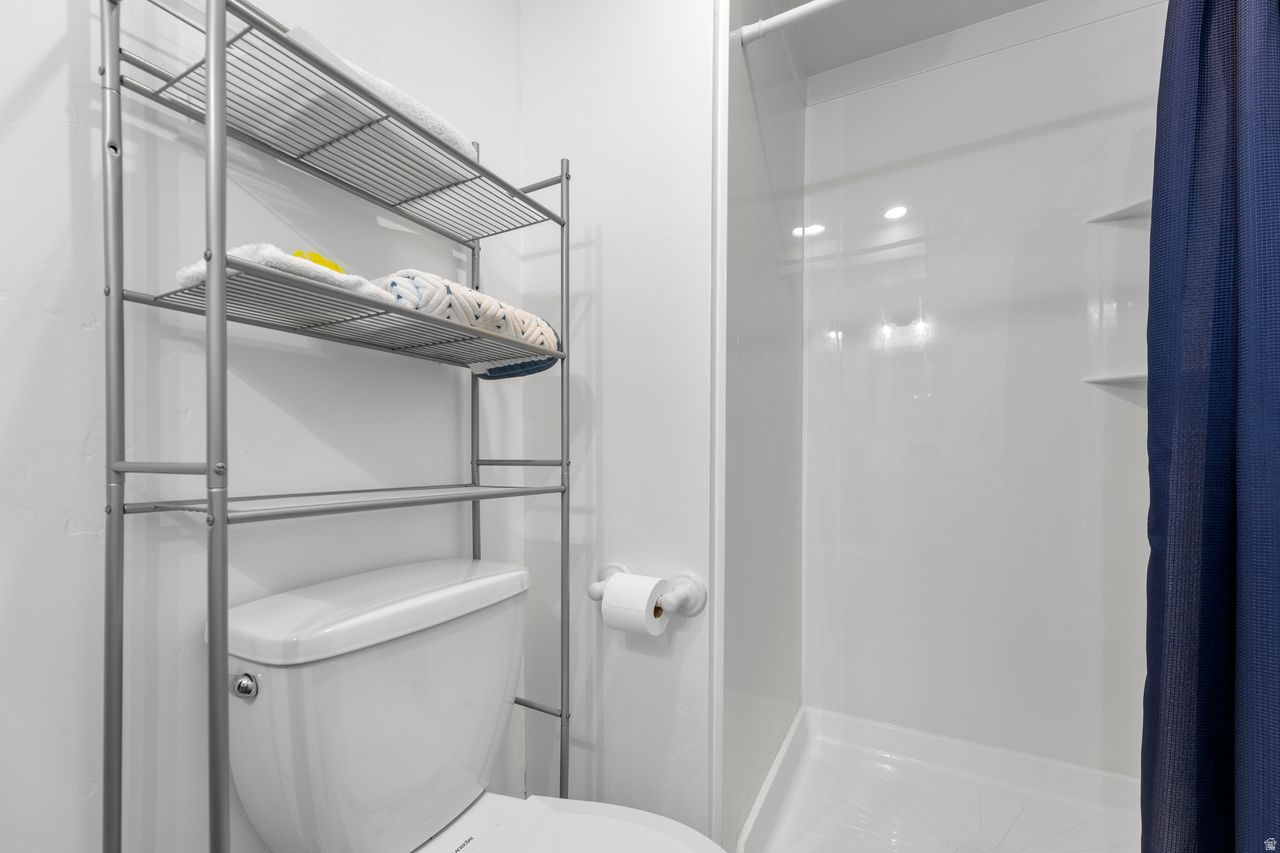 DEARBOURNE HEIGHTS - Residential
