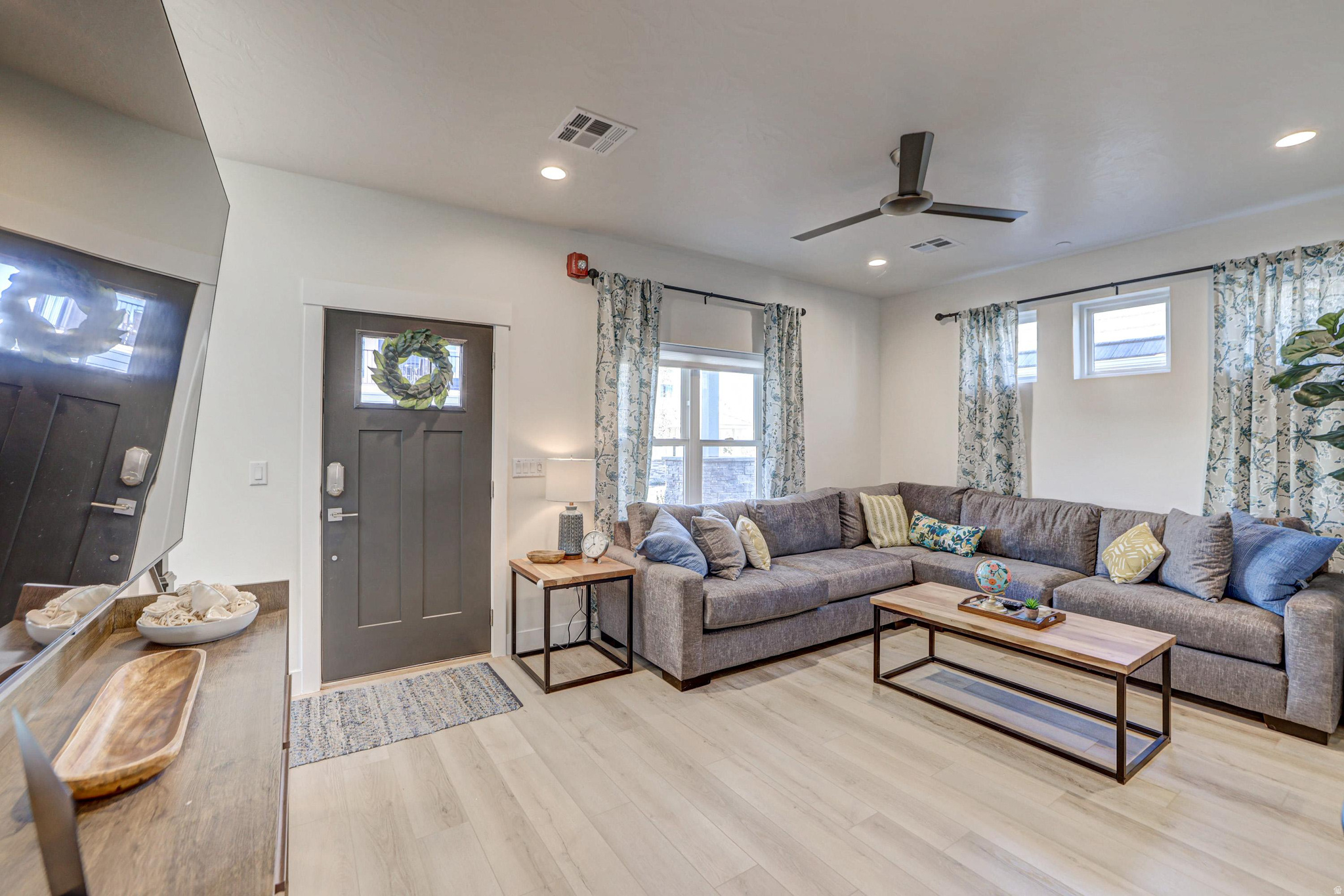 COTTAGES AT THE VILLAGE AT STUCKI FARMS - Residential