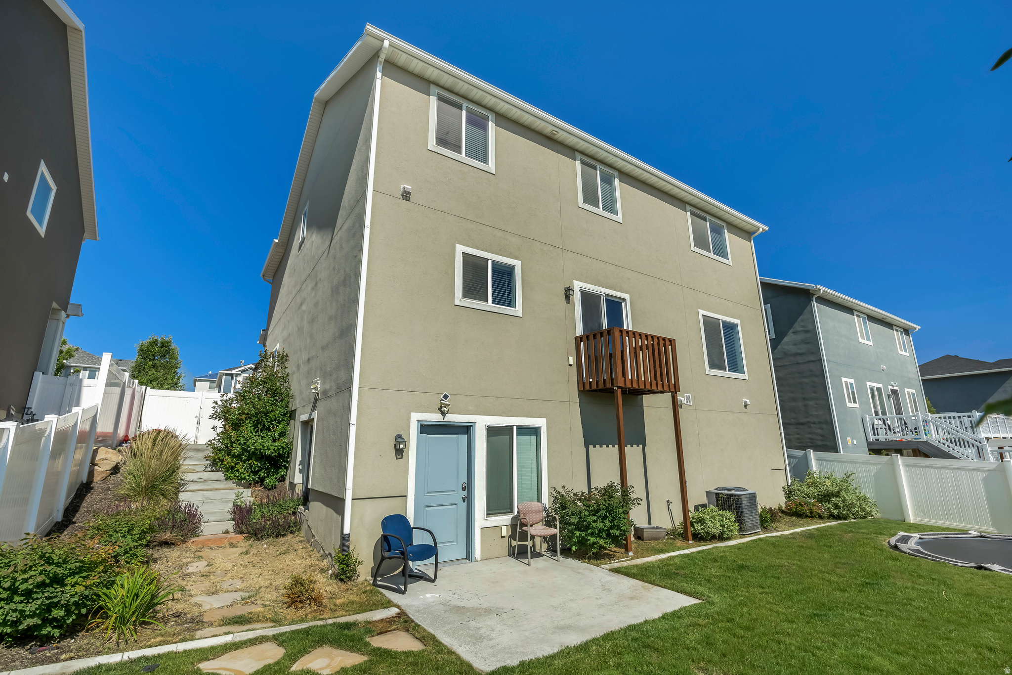 SILVERLAKE - Residential