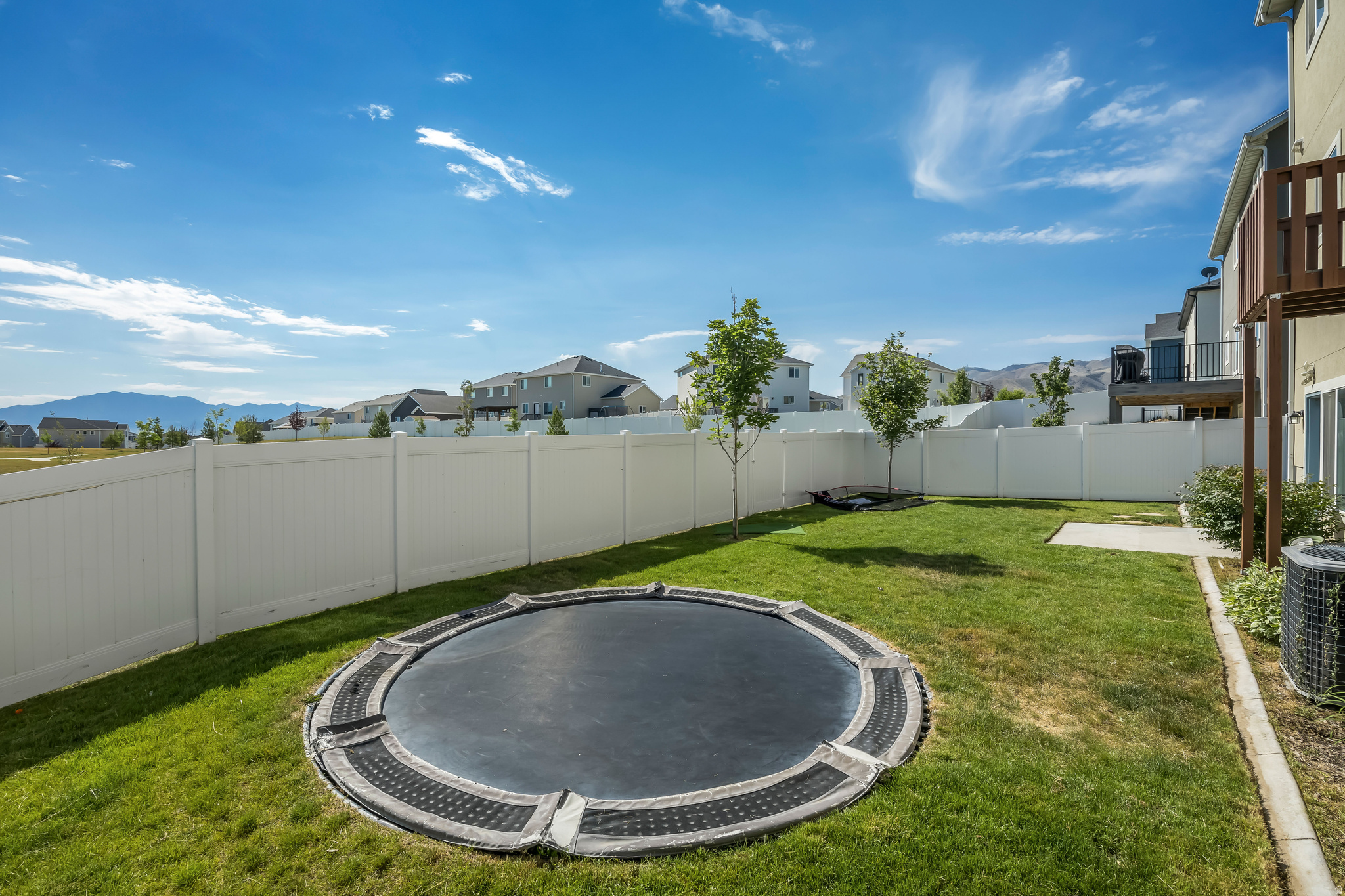 SILVERLAKE - Residential