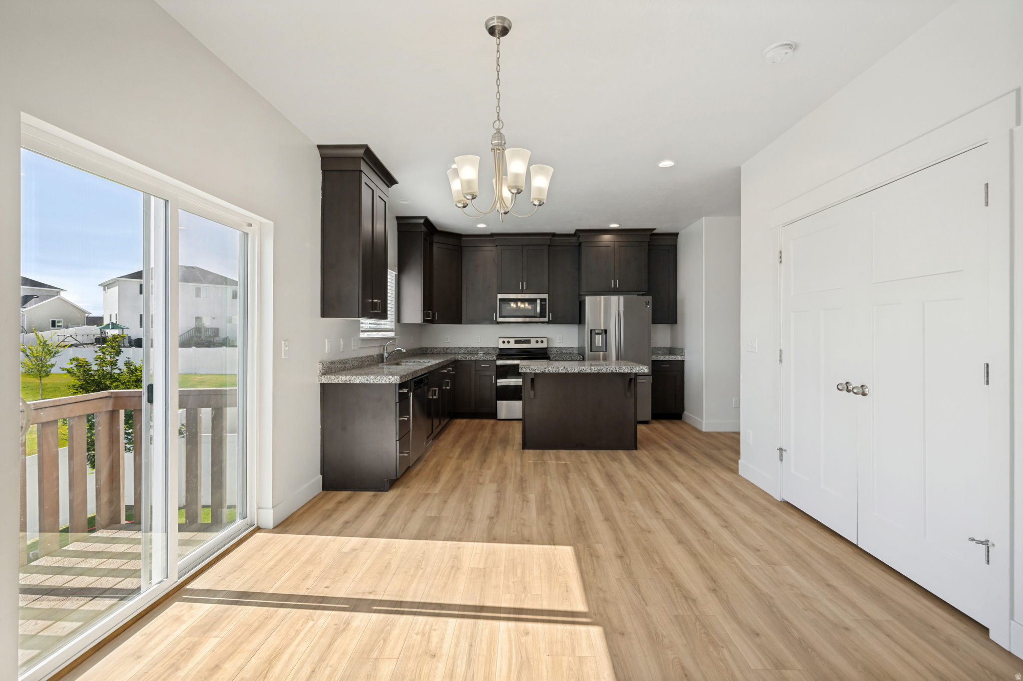 SILVERLAKE - Residential
