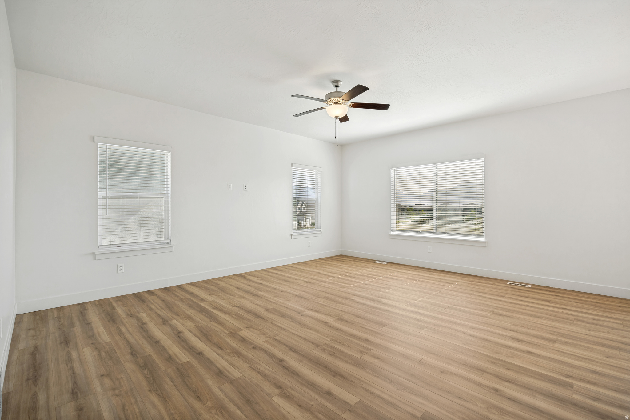 SILVERLAKE - Residential
