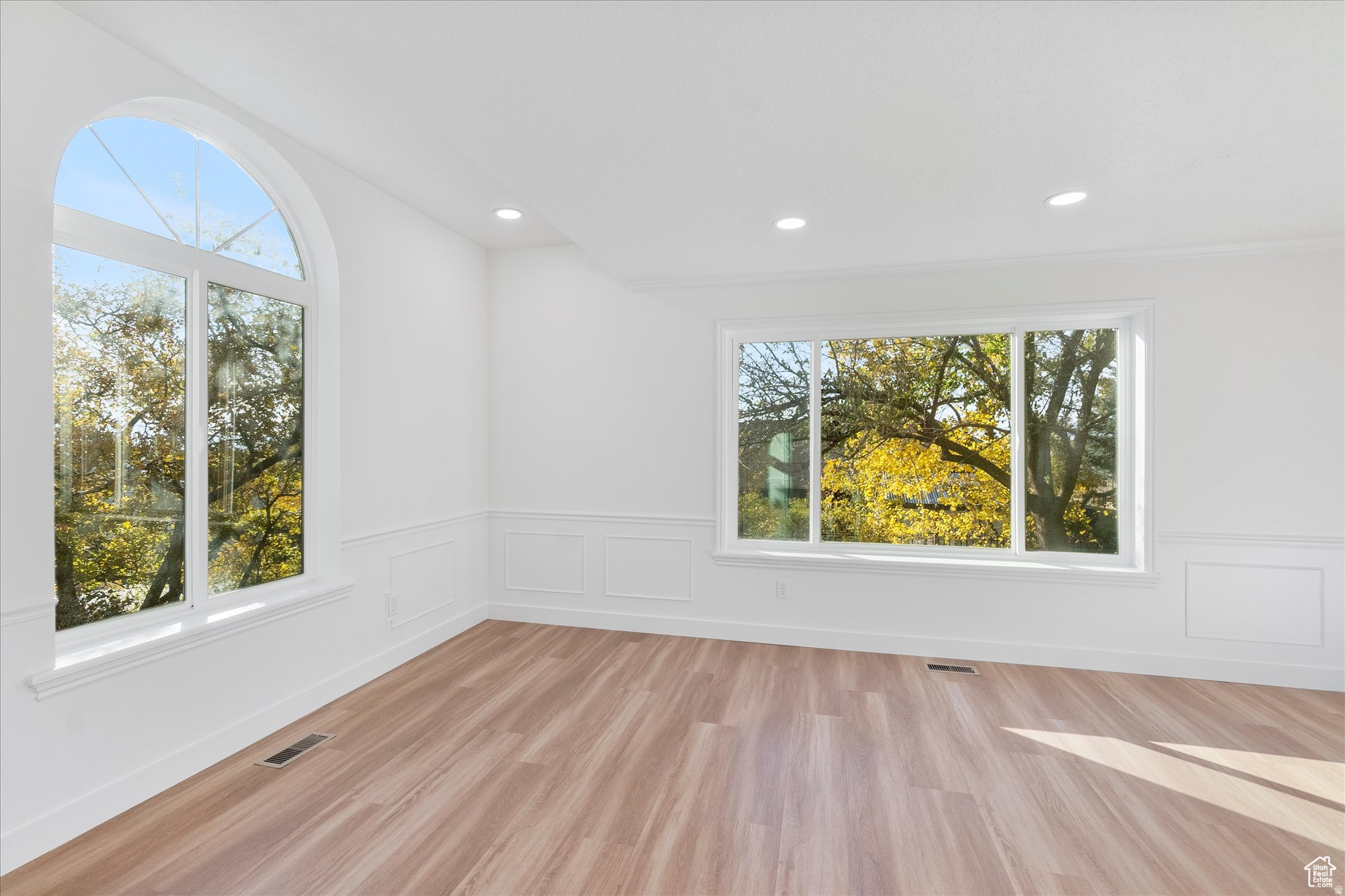 SPRING OAKS - Residential
