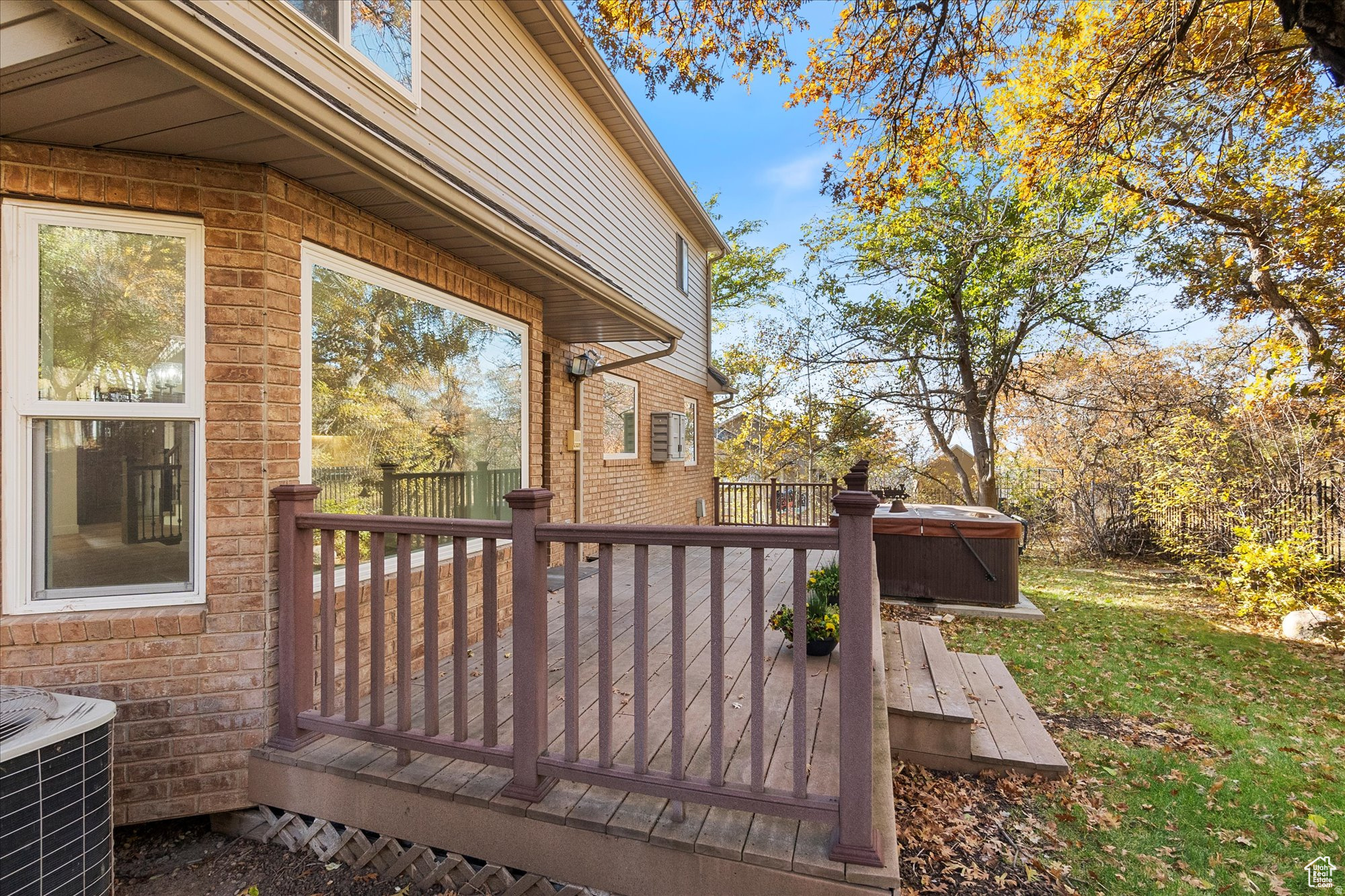 SPRING OAKS - Residential